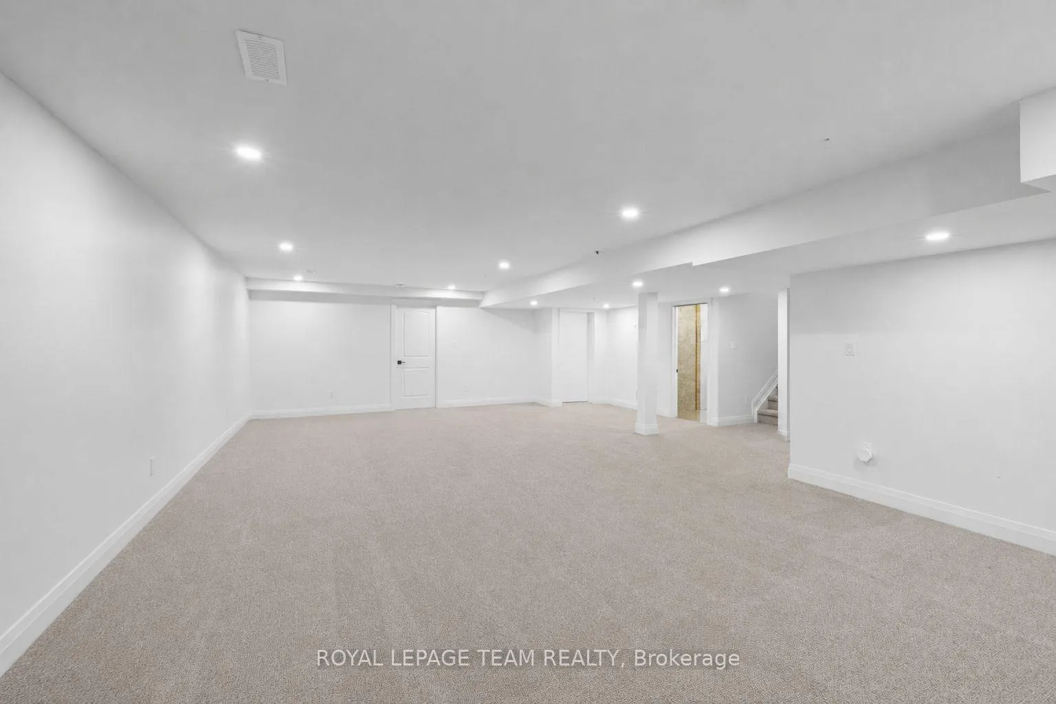 Photo 34 of 148 Lake Trail Road, Ottawa, Greely — HOMEH