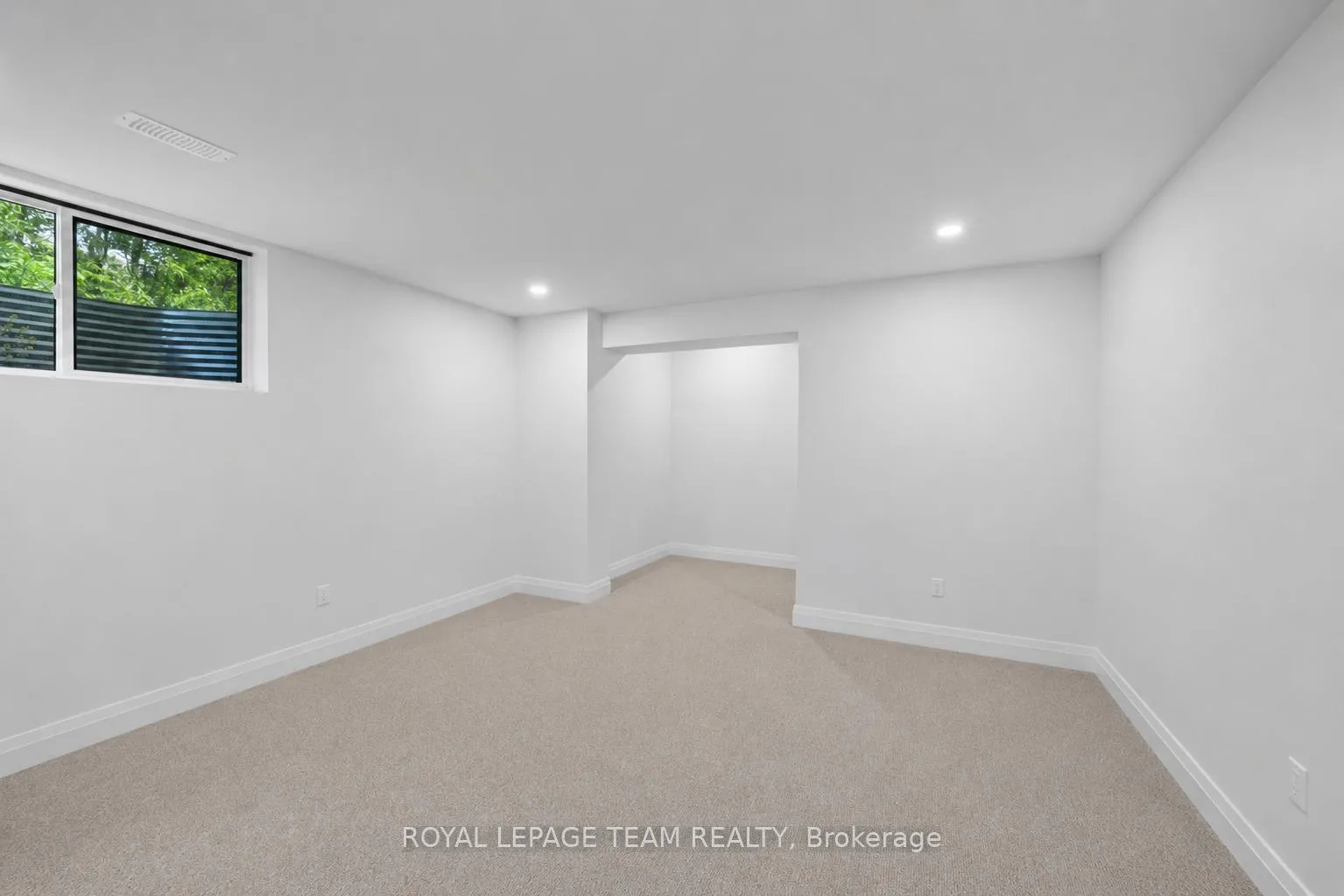 Photo 38 of 148 Lake Trail Road, Ottawa, Greely — HOMEH