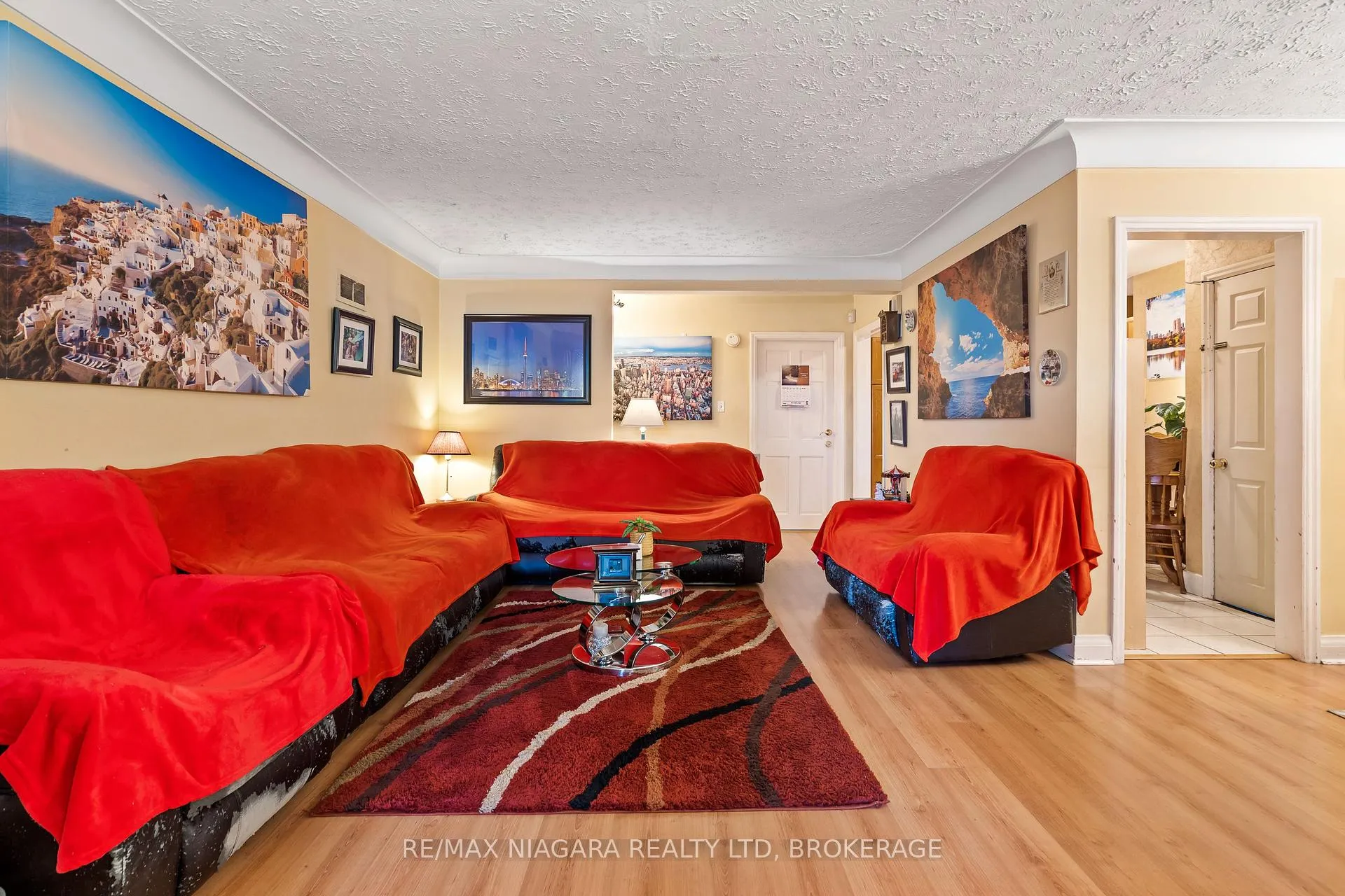 Photo 9 of 5999 Montrose Road, Niagara Falls, West Wood — HOMEH