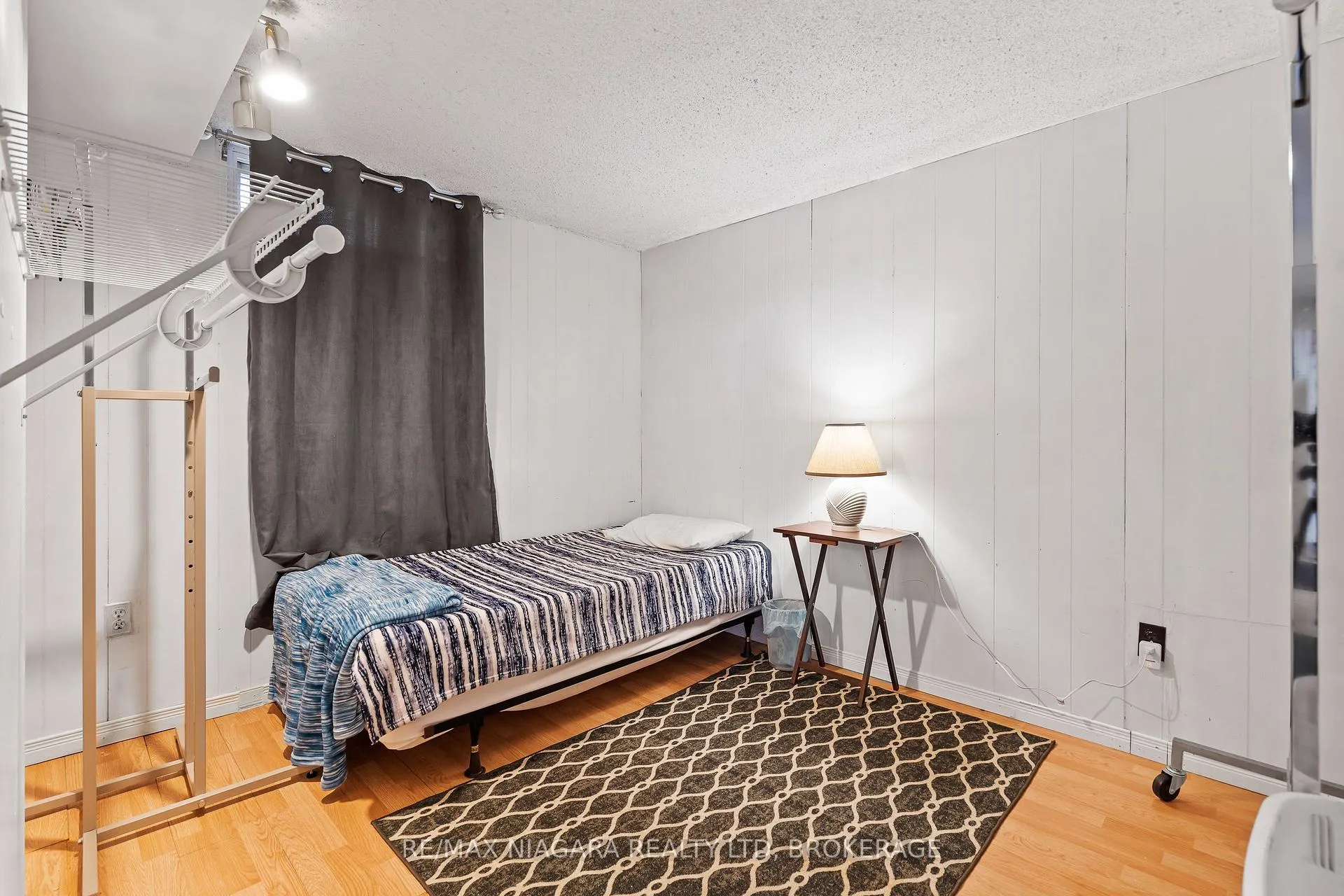 Photo 29 of 5999 Montrose Road, Niagara Falls, West Wood — HOMEH