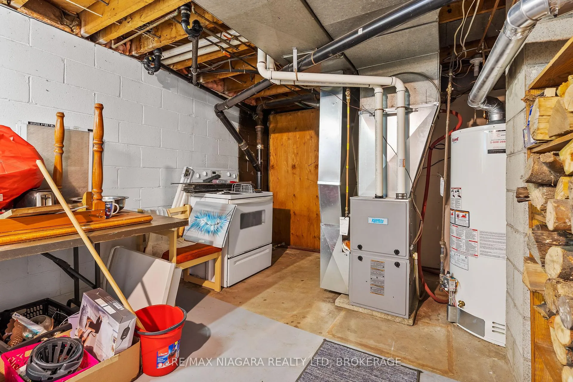 Photo 34 of 5999 Montrose Road, Niagara Falls, West Wood — HOMEH