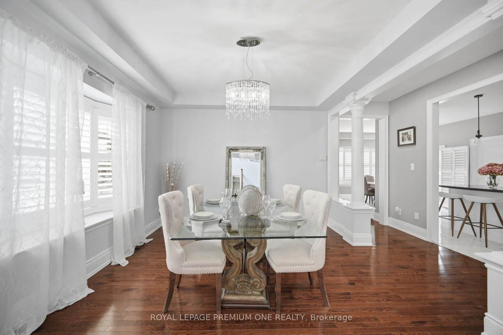 Photo 7 of 95 Retreat Boulevard, Vaughan, Vellore Village — HOMEH