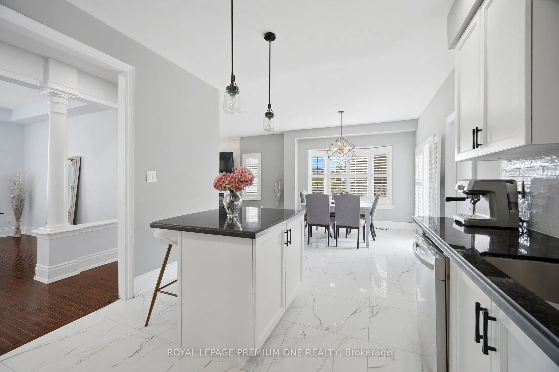 Photo 11 of 95 Retreat Boulevard, Vaughan, Vellore Village — HOMEH