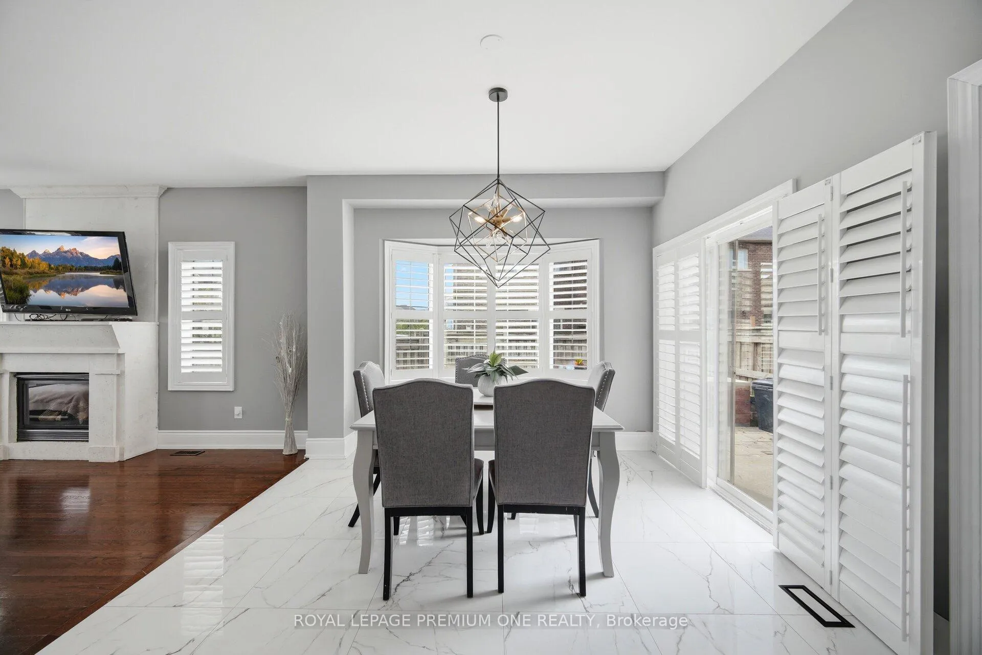 Photo 12 of 95 Retreat Boulevard, Vaughan, Vellore Village — HOMEH