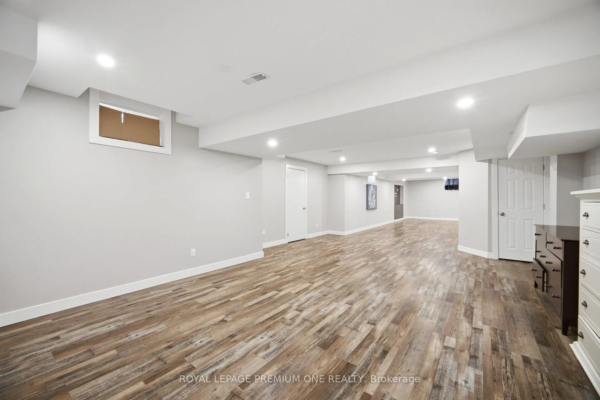 Photo 45 of 95 Retreat Boulevard, Vaughan, Vellore Village — HOMEH