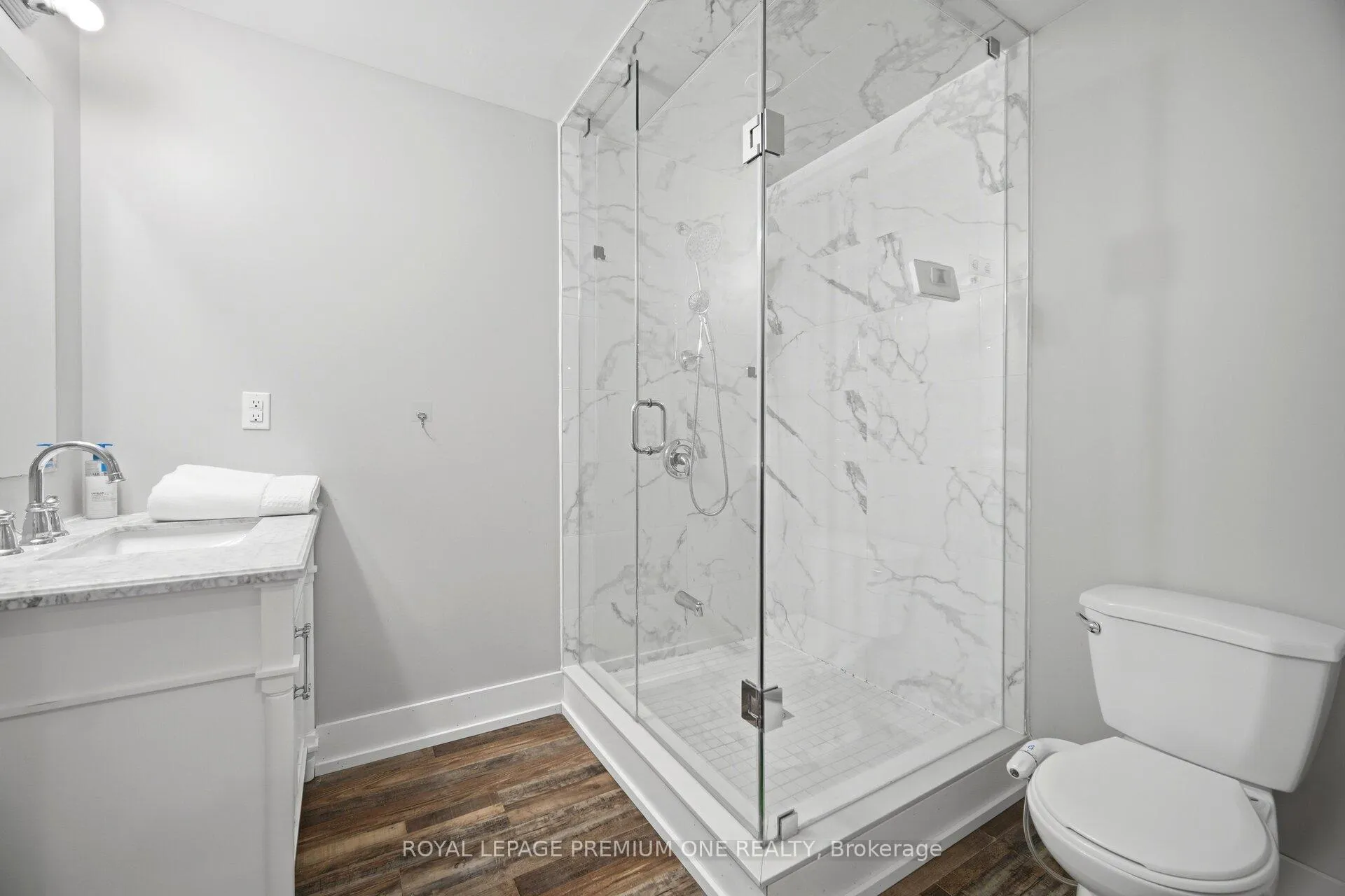 Photo 47 of 95 Retreat Boulevard, Vaughan, Vellore Village — HOMEH