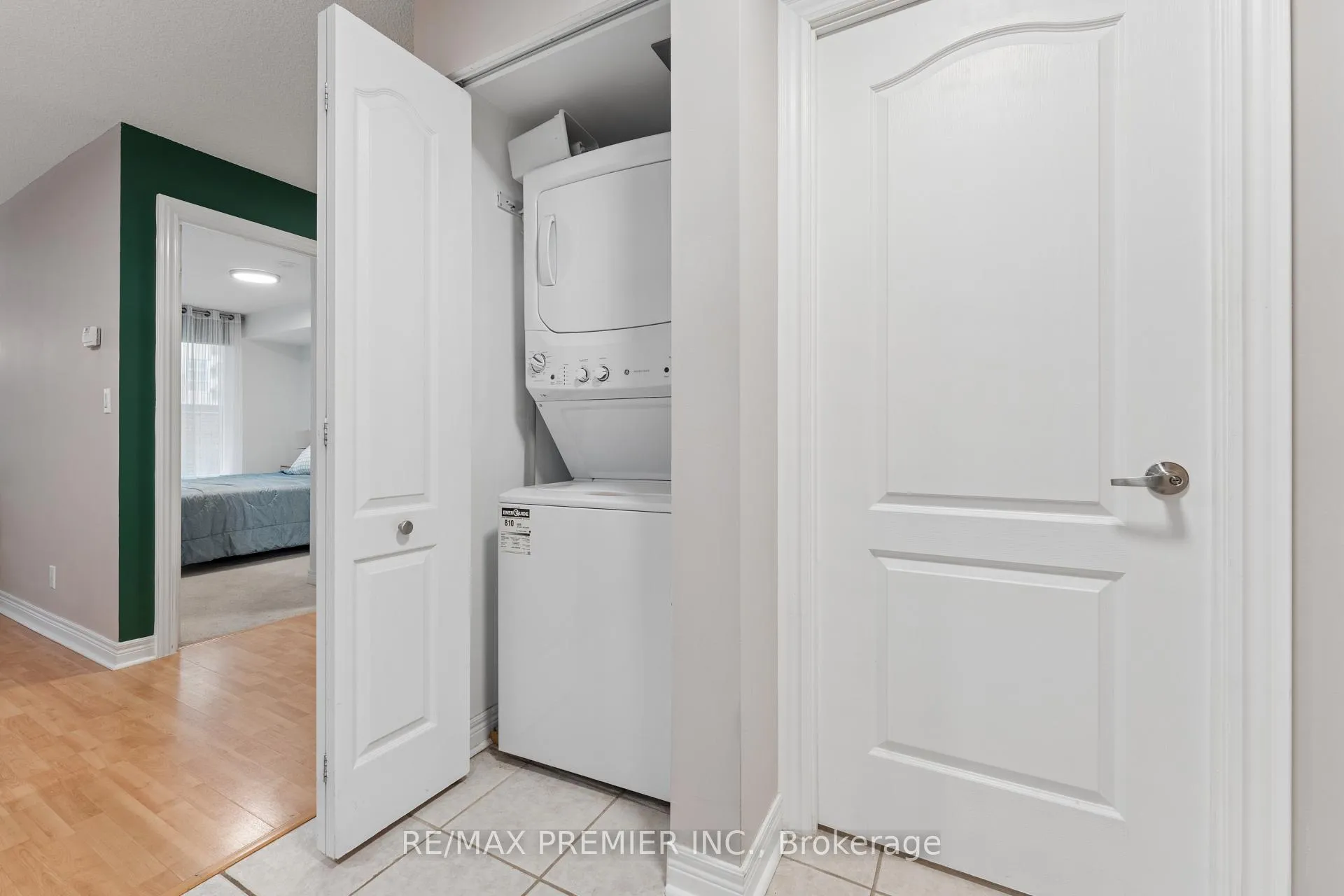 Photo 16 of Unit 307, 212 Eglinton Avenue E, Toronto, Mount Pleasant West — HOMEH