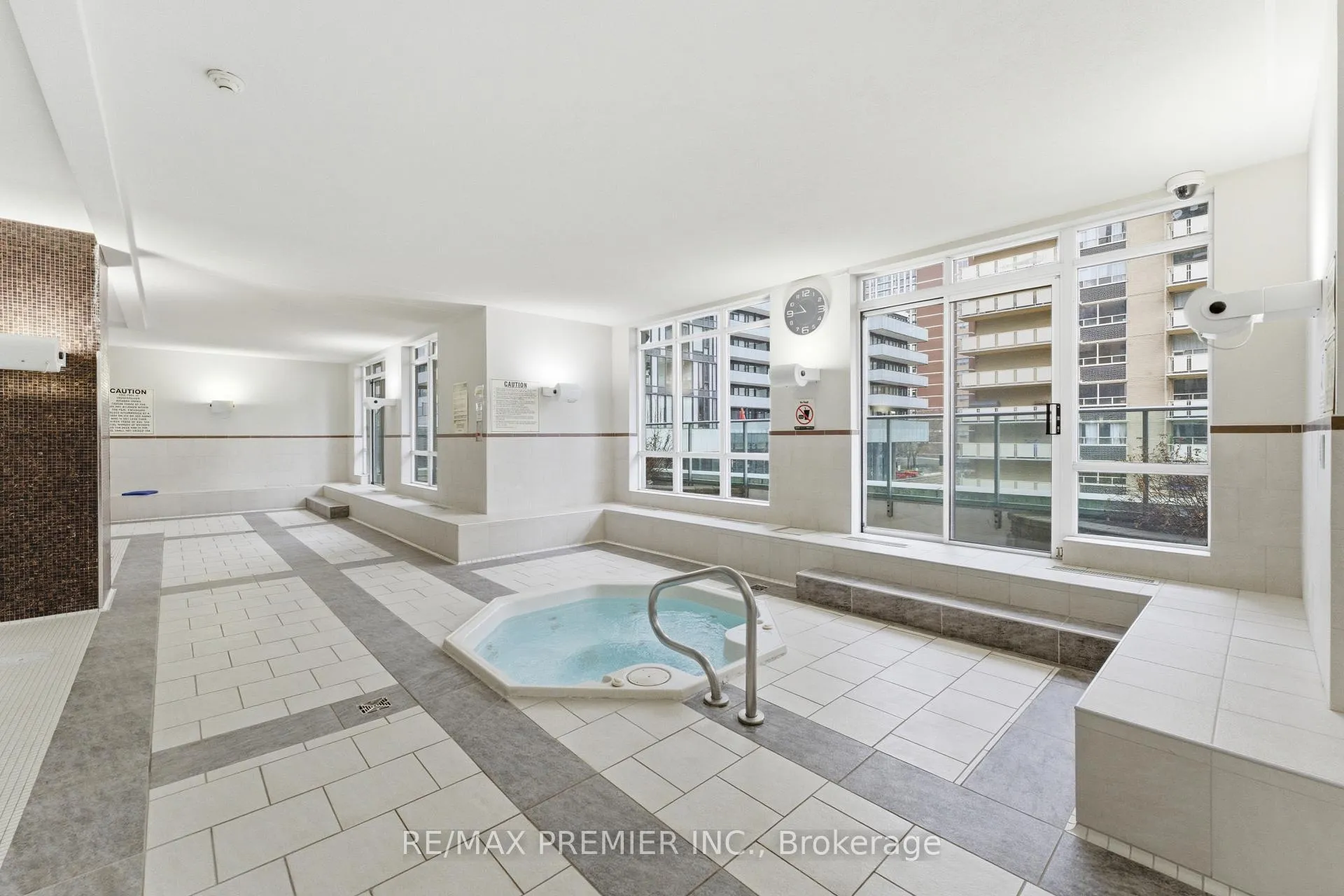 Photo 18 of Unit 307, 212 Eglinton Avenue E, Toronto, Mount Pleasant West — HOMEH