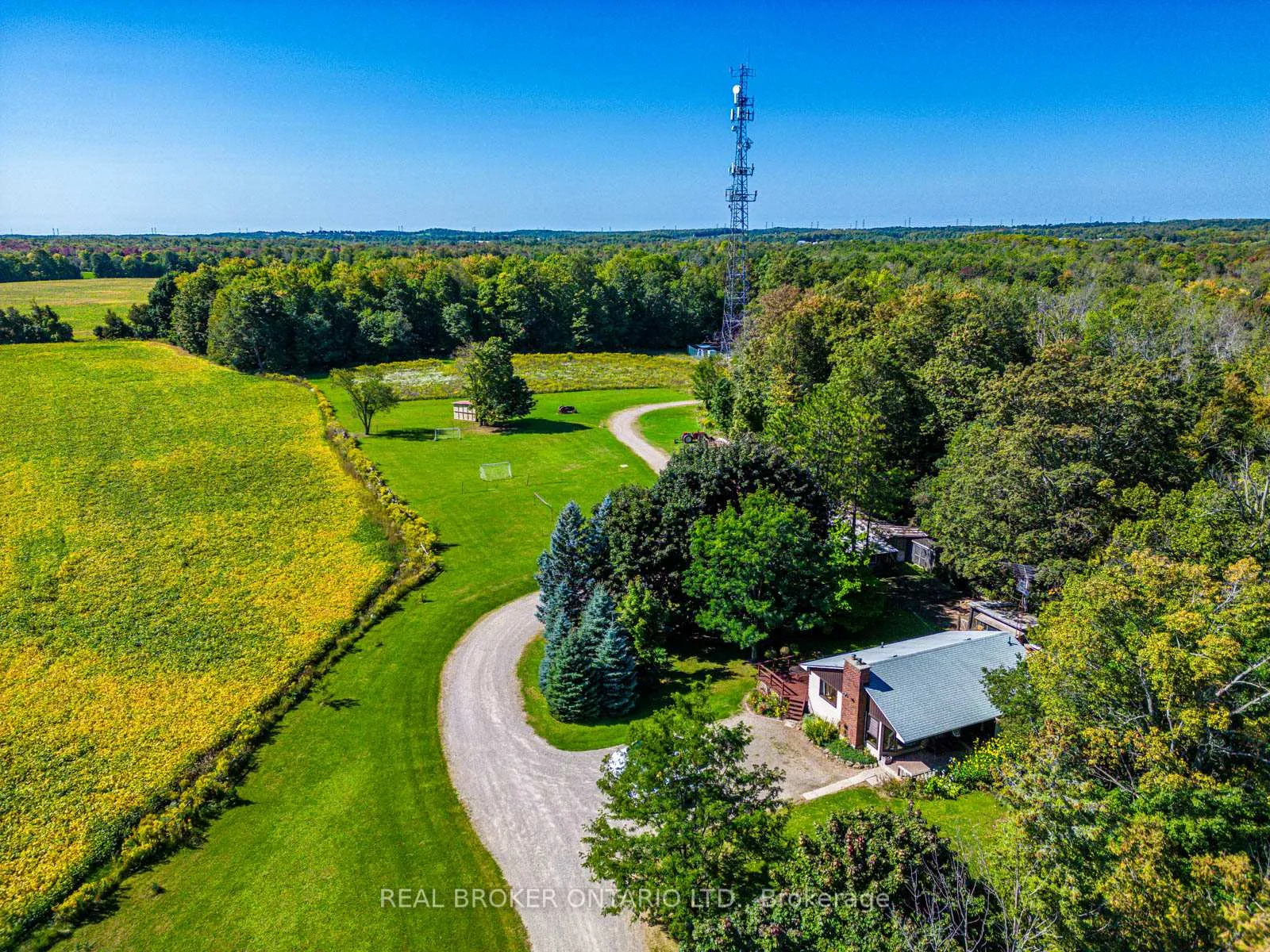 Photo 6 of 13908 Trafalgar Road, Halton Hills, Rural Halton Hills — HOMEH