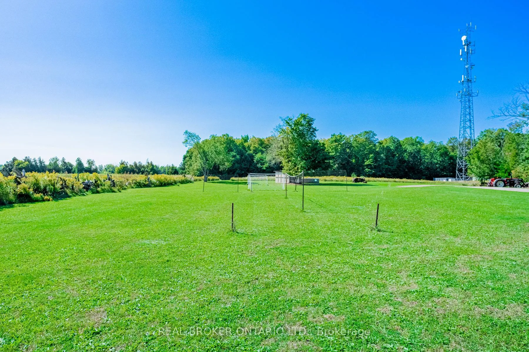 Photo 12 of 13908 Trafalgar Road, Halton Hills, Rural Halton Hills — HOMEH