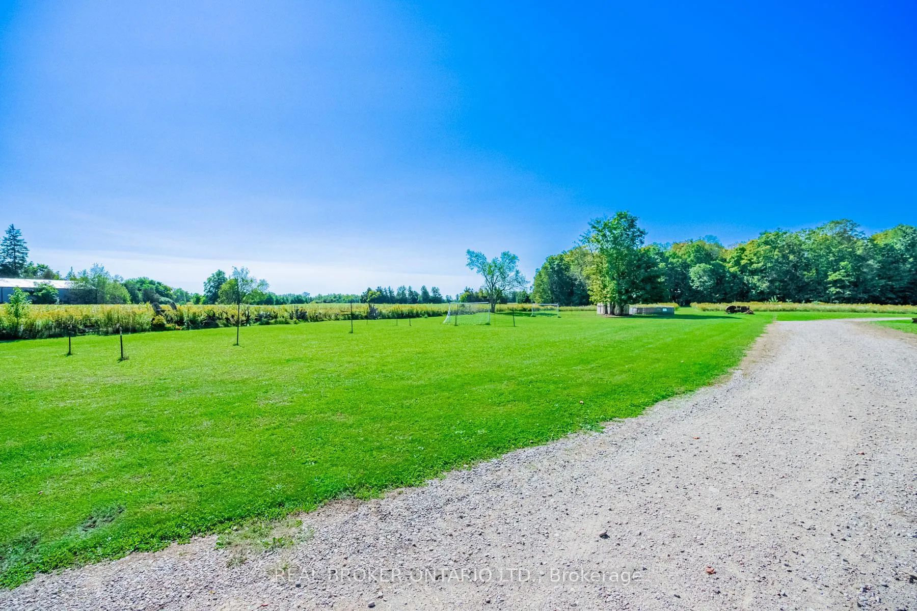 Photo 15 of 13908 Trafalgar Road, Halton Hills, Rural Halton Hills — HOMEH