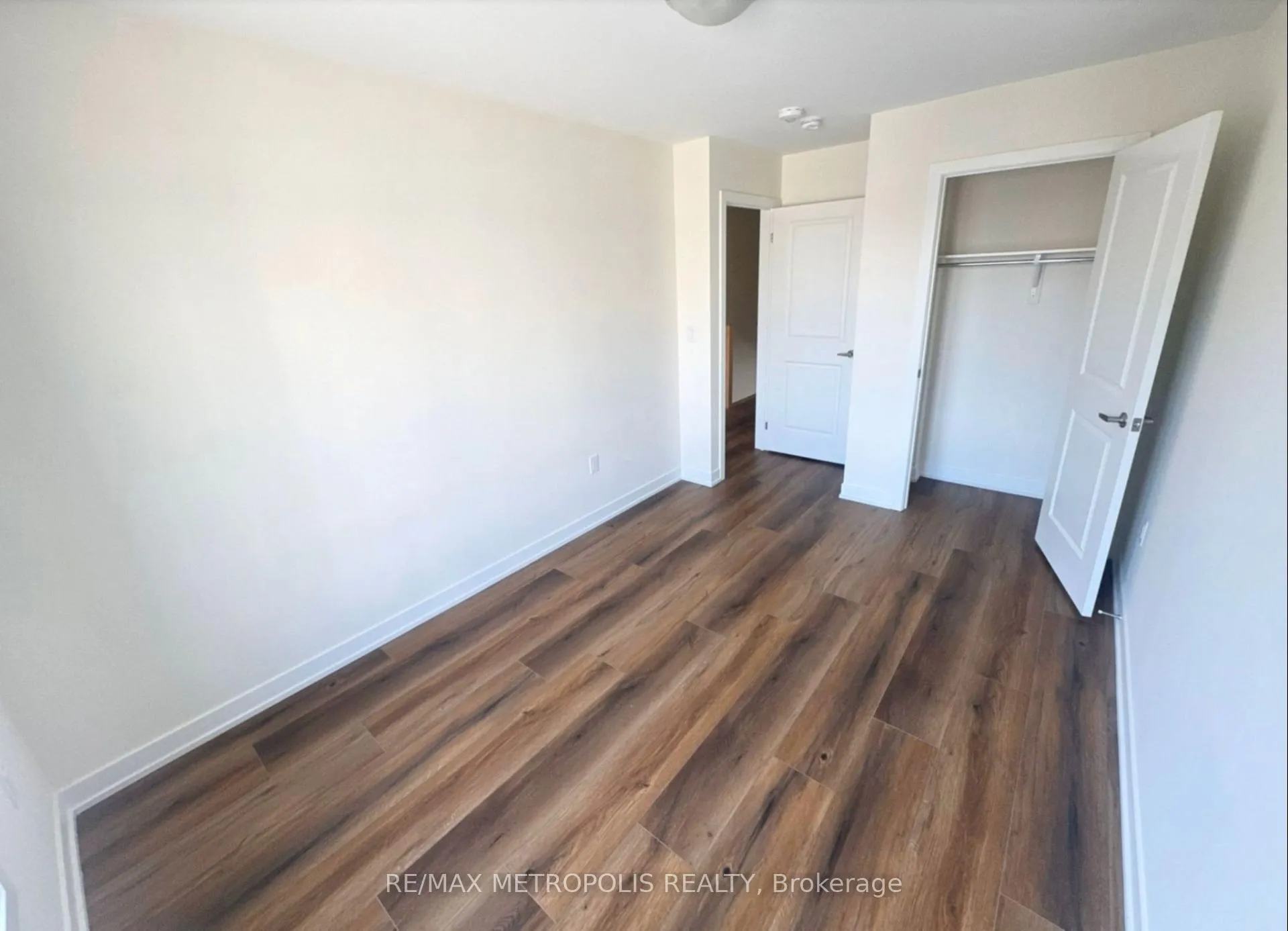 Photo 23 of 1695 Dersan Street, Pickering, Duffin Heights — HOMEH