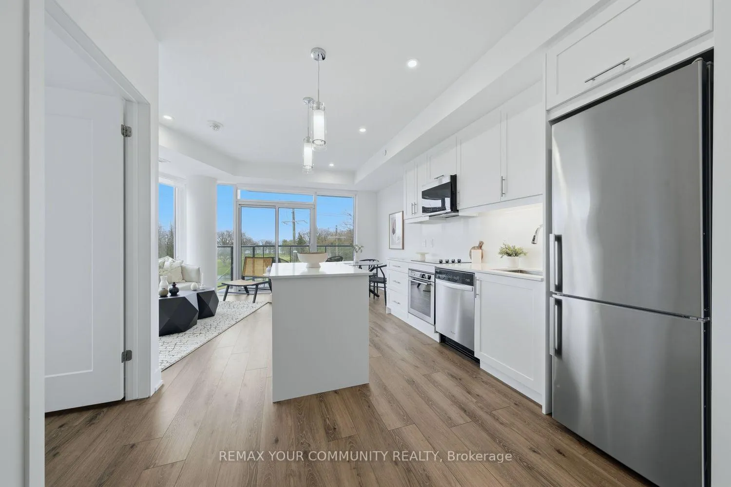 Photo 7 of Unit 305, 1316 Kingston Road, Scarborough, Birchcliffe-Cliffside — HOMEH