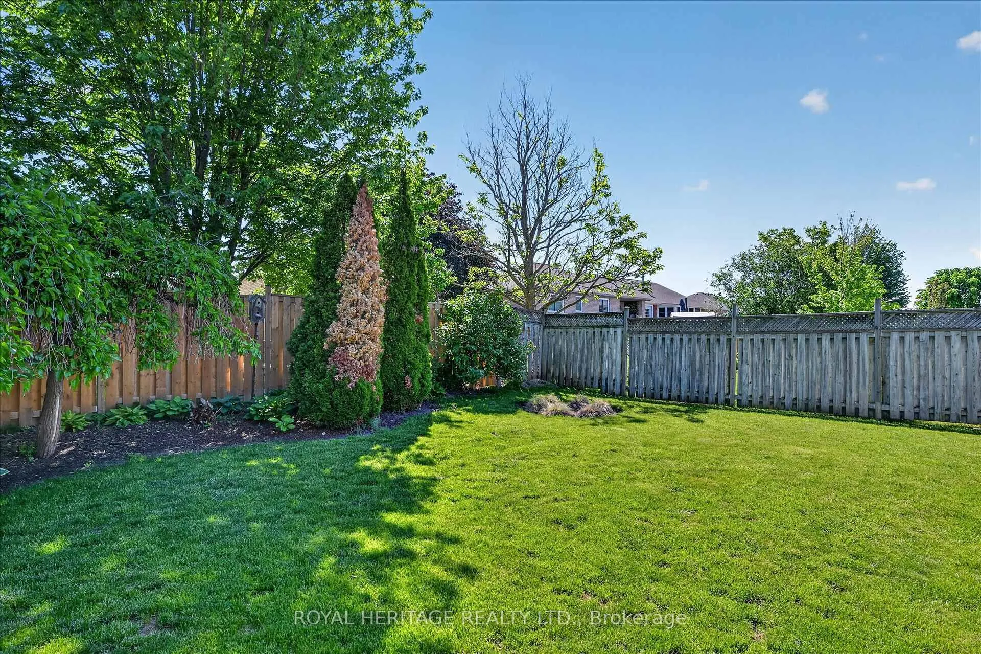 Photo 45 of 21 Eakins Crescent, Kawartha Lakes, Lindsay — HOMEH