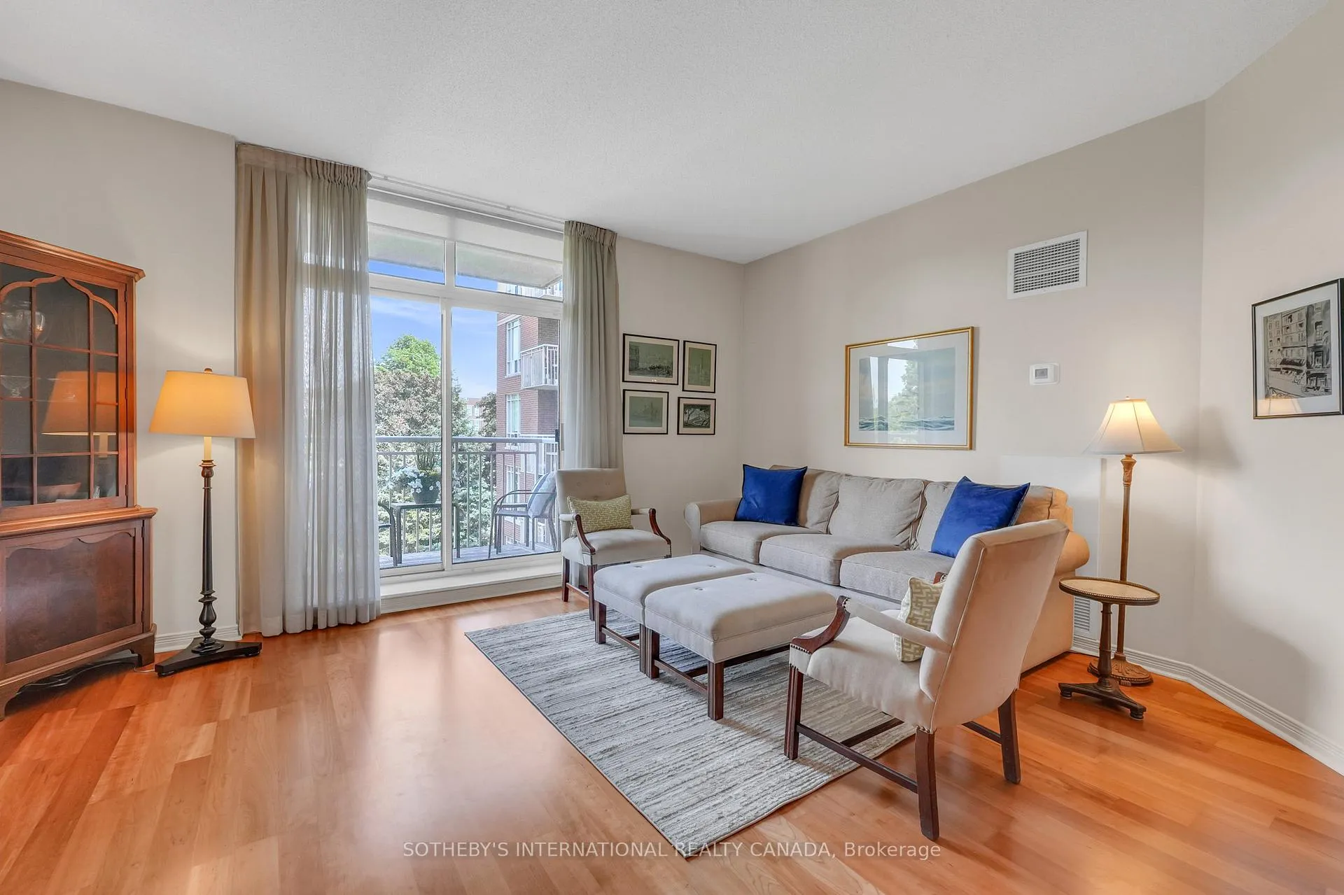 Photo 11 of Unit 417, 455 Rosewell Avenue, Toronto, Lawrence Park South — HOMEH
