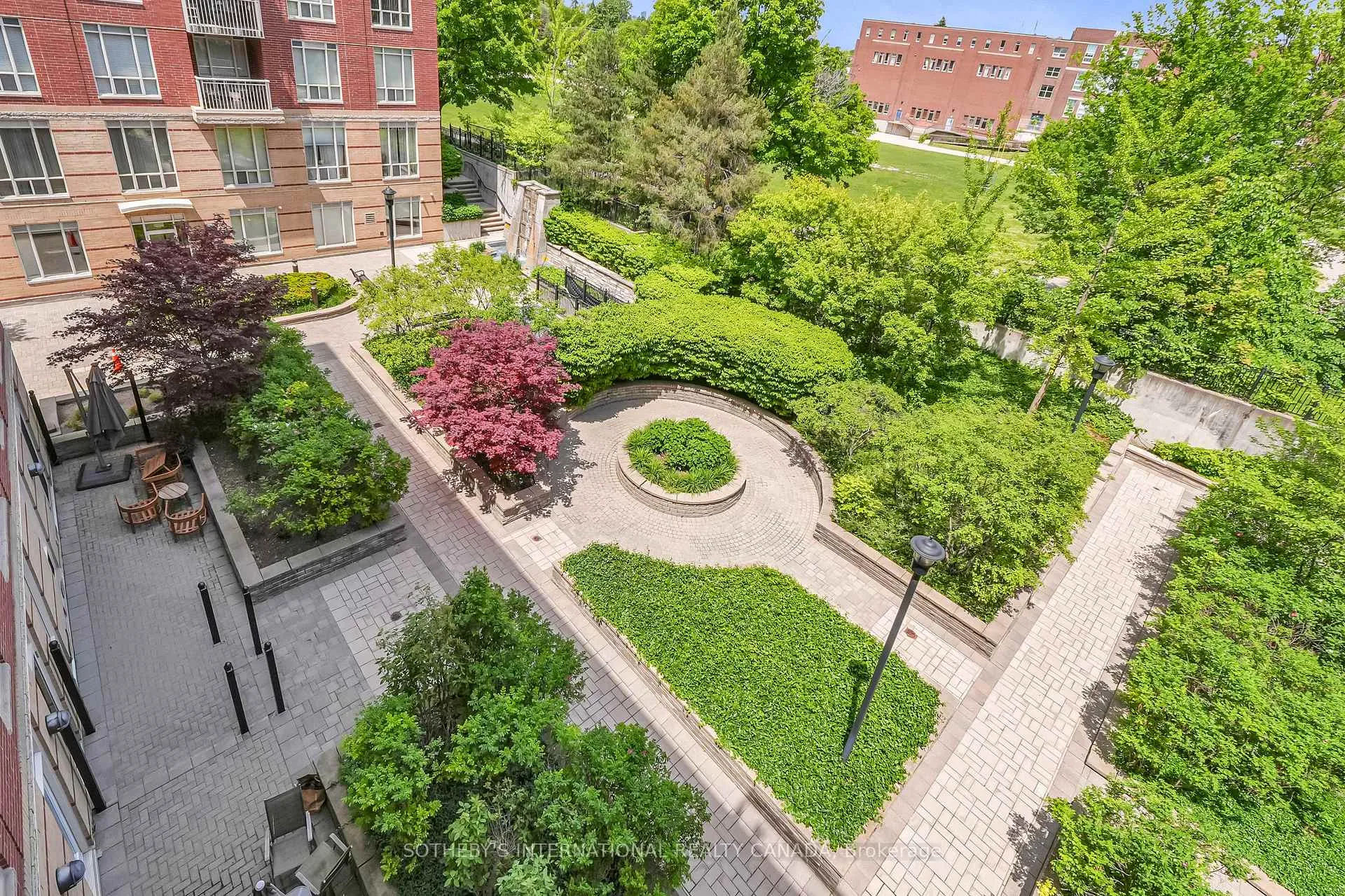 Photo 14 of Unit 417, 455 Rosewell Avenue, Toronto, Lawrence Park South — HOMEH