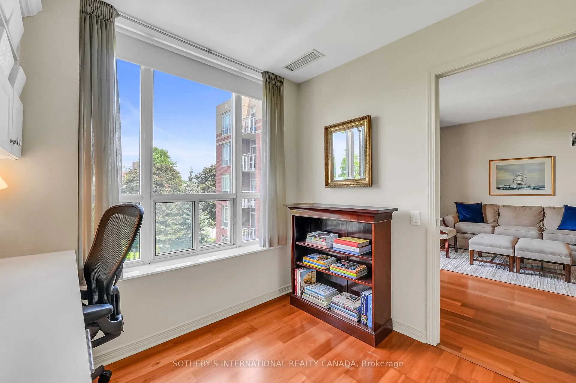 Photo 18 of Unit 417, 455 Rosewell Avenue, Toronto, Lawrence Park South — HOMEH