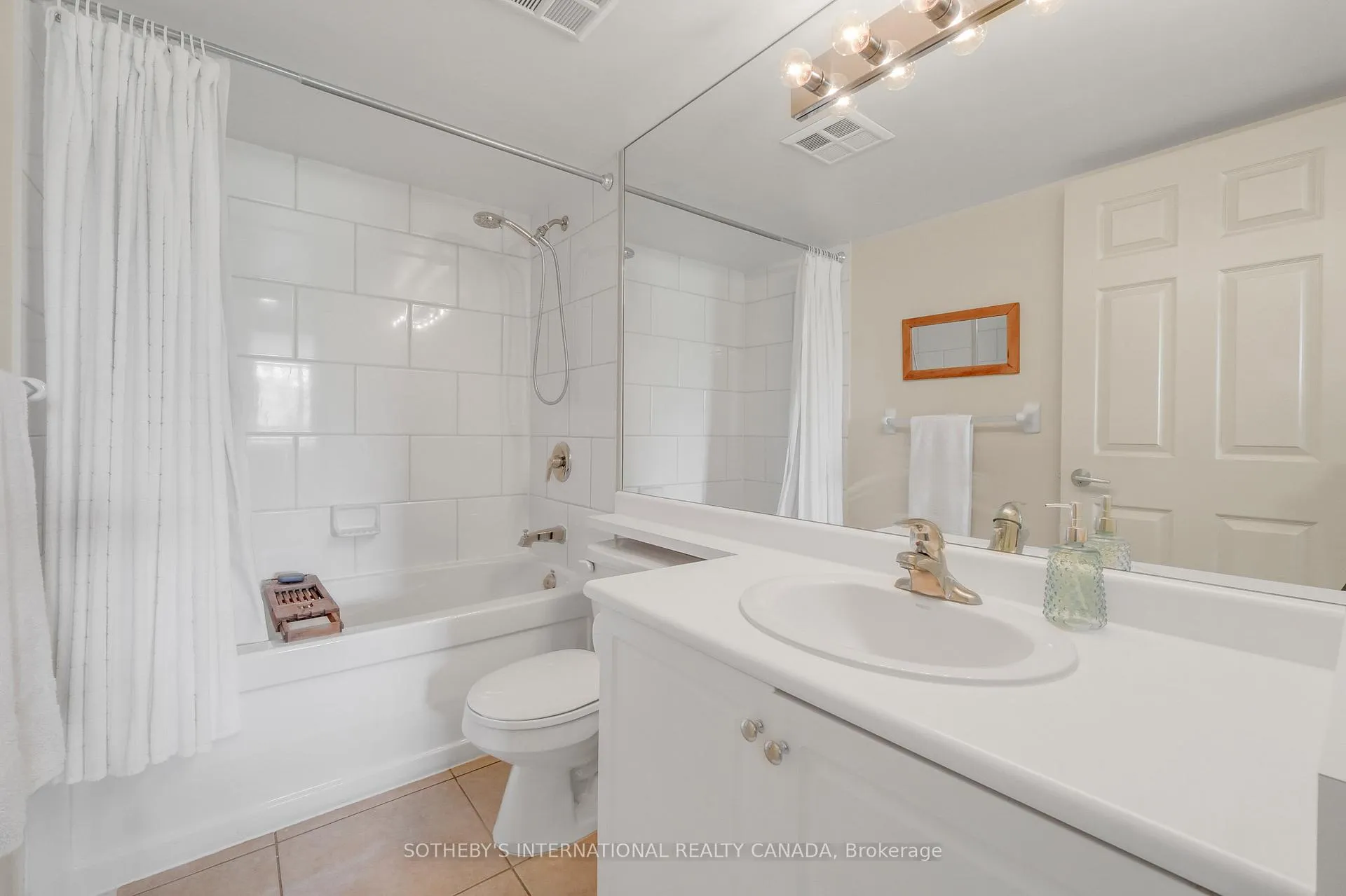 Photo 21 of Unit 417, 455 Rosewell Avenue, Toronto, Lawrence Park South — HOMEH