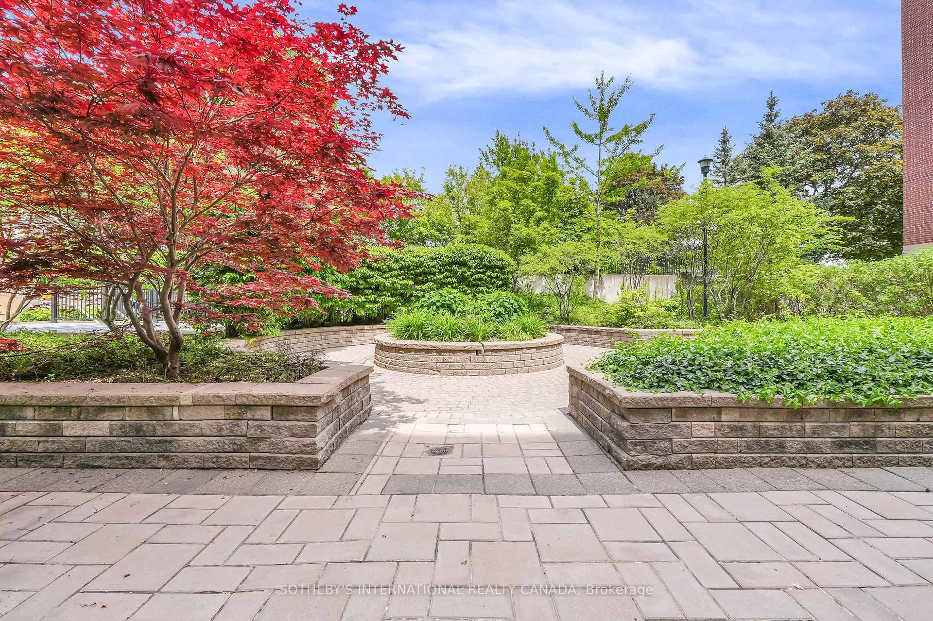 Photo 27 of Unit 417, 455 Rosewell Avenue, Toronto, Lawrence Park South — HOMEH