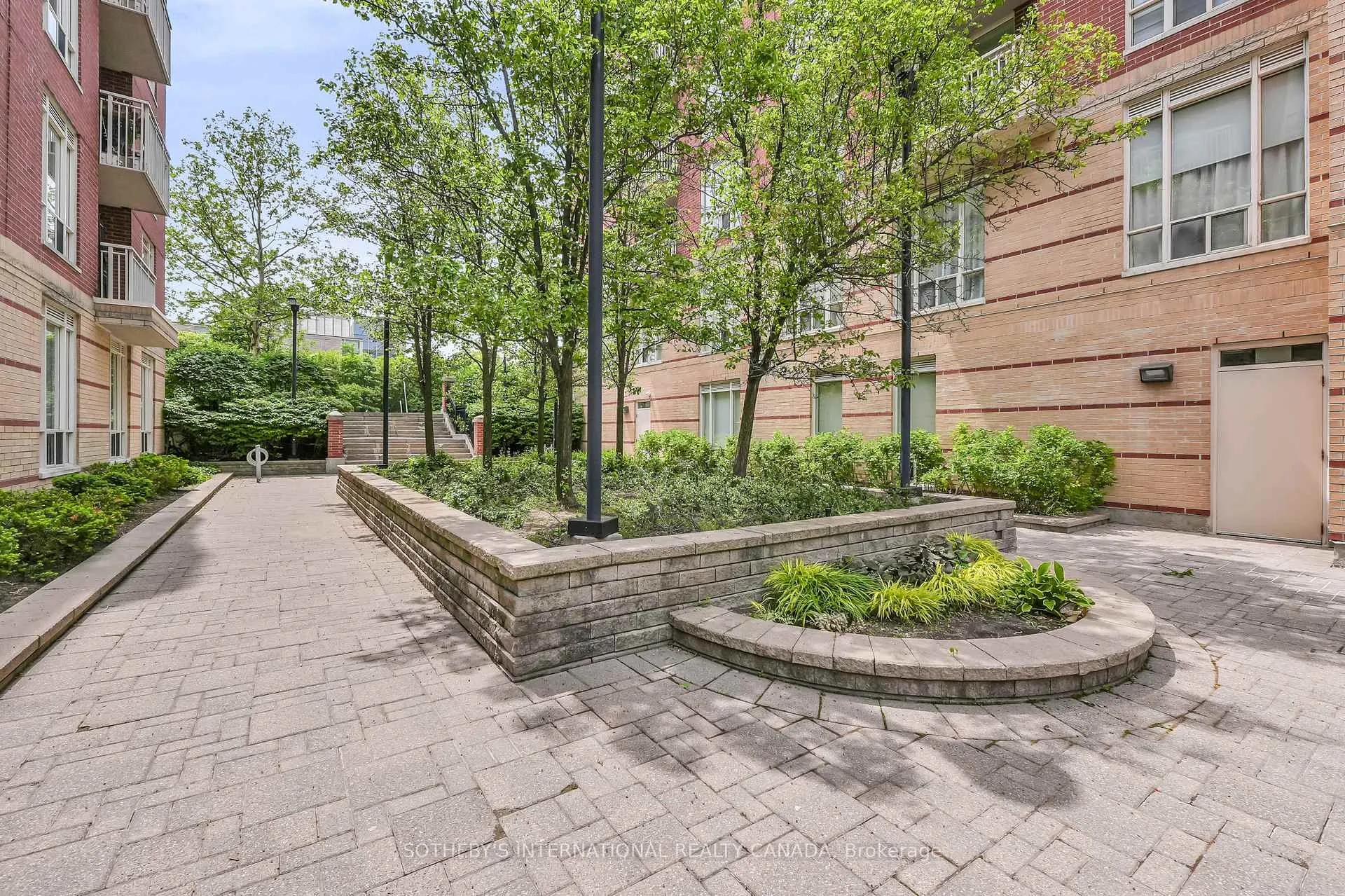 Photo 29 of Unit 417, 455 Rosewell Avenue, Toronto, Lawrence Park South — HOMEH
