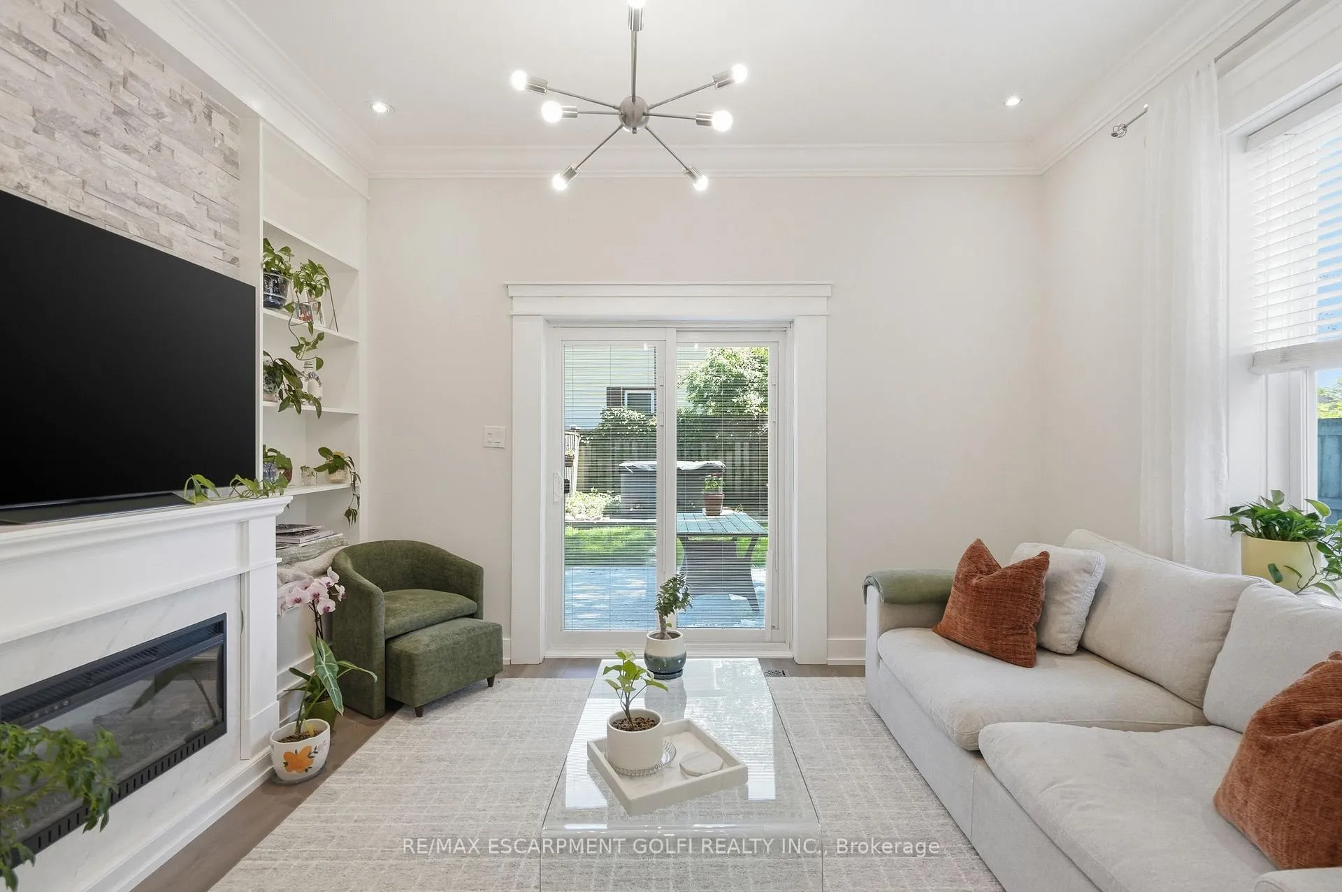 Photo 4 of 550 James Street N, Hamilton, North End — HOMEH