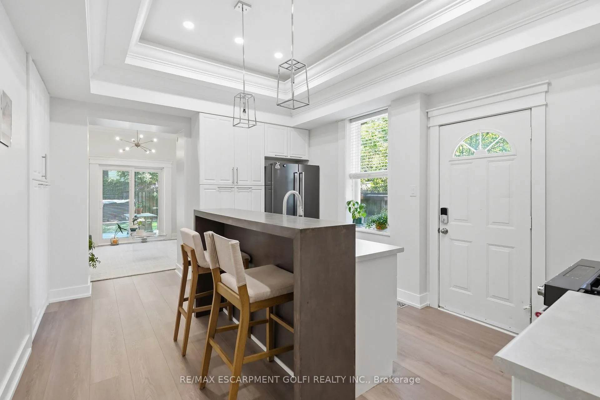 Photo 6 of 550 James Street N, Hamilton, North End — HOMEH