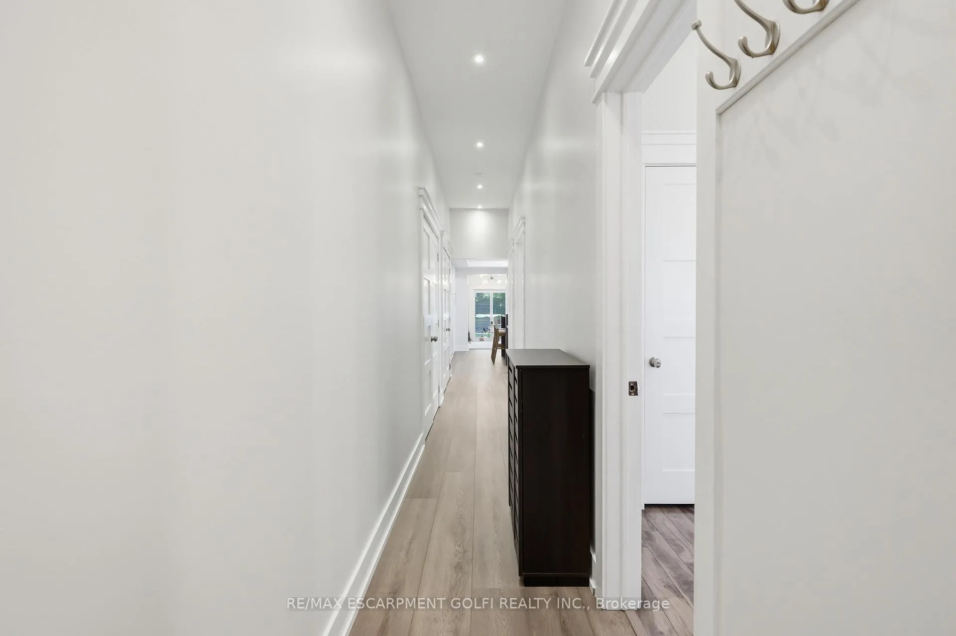 Photo 9 of 550 James Street N, Hamilton, North End — HOMEH