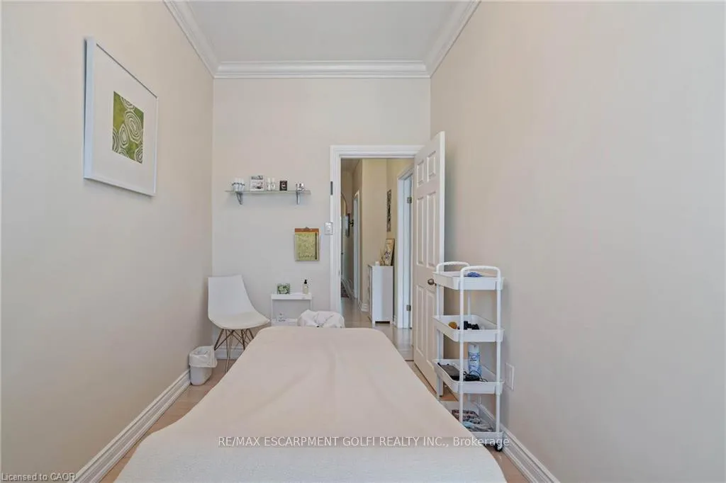 Photo 18 of 550 James Street N, Hamilton, North End — HOMEH