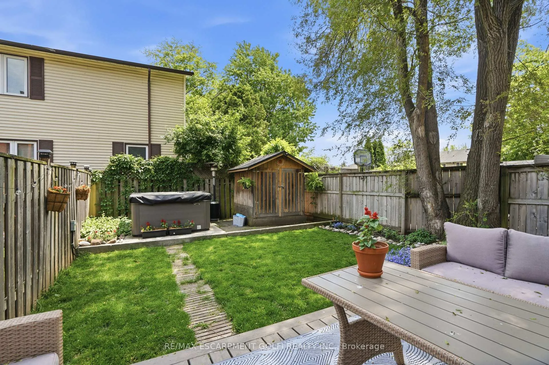 Photo 32 of 550 James Street N, Hamilton, North End — HOMEH