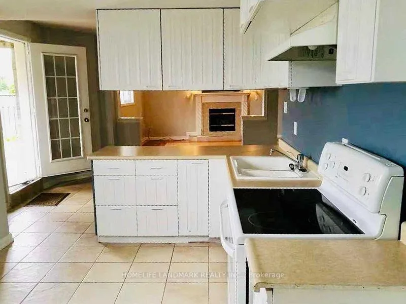 Photo 2 of Unit Lower, 163 Pringle Drive, Barrie, Edgehill Drive — HOMEH