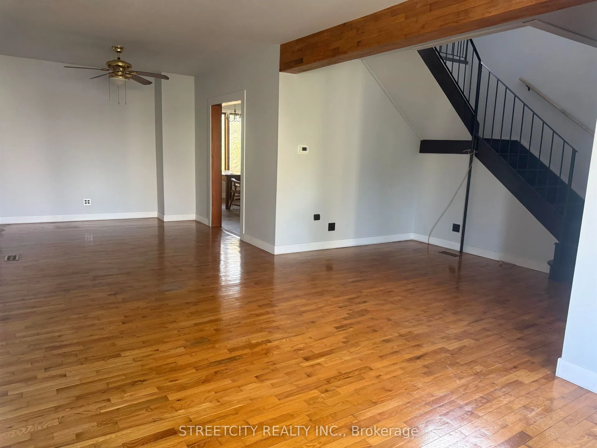 Photo 9 of 326 Ogden Street, Thunder Bay, East End — HOMEH