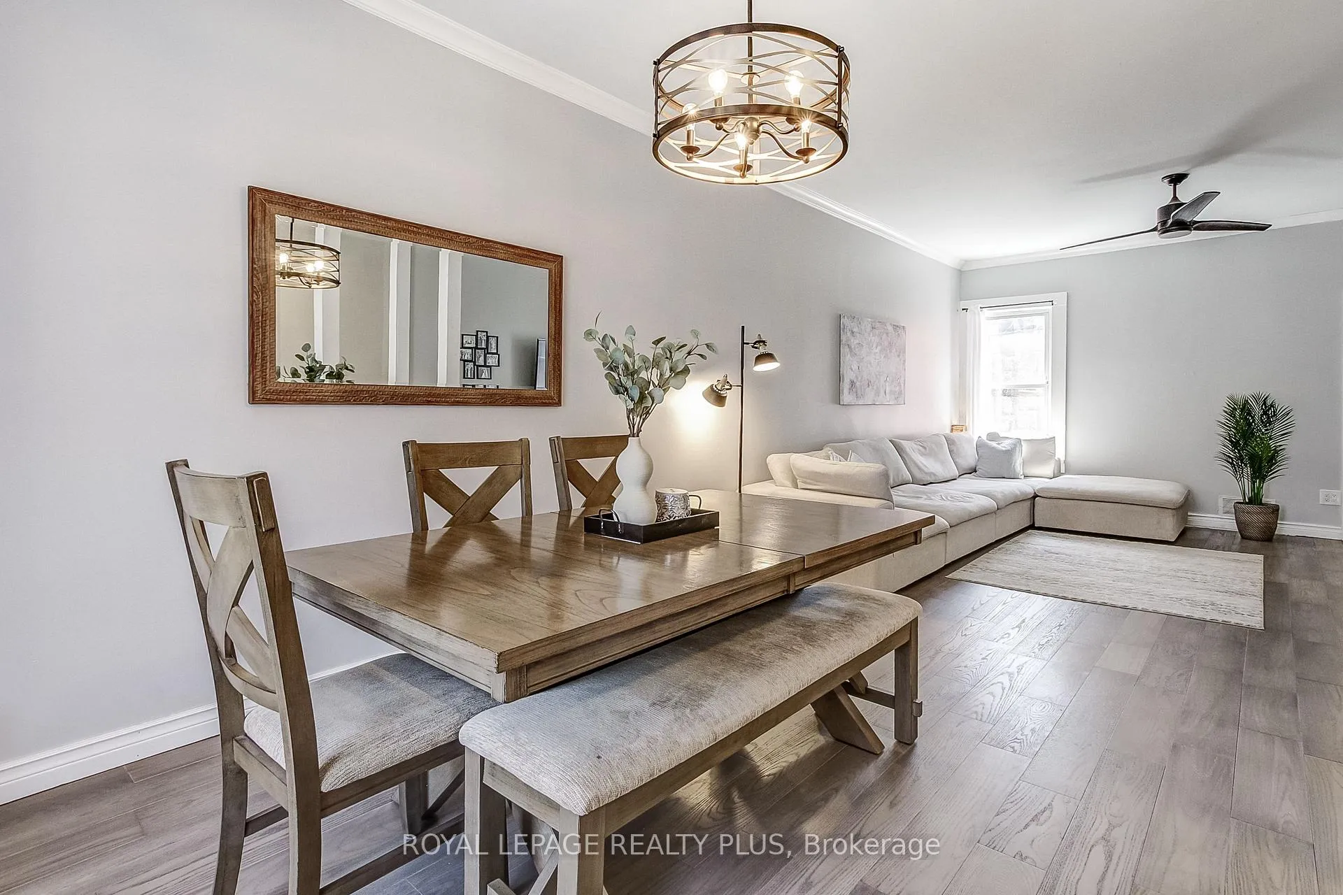 Photo 6 of 38 Rosemont Avenue, Hamilton, Stipley — HOMEH
