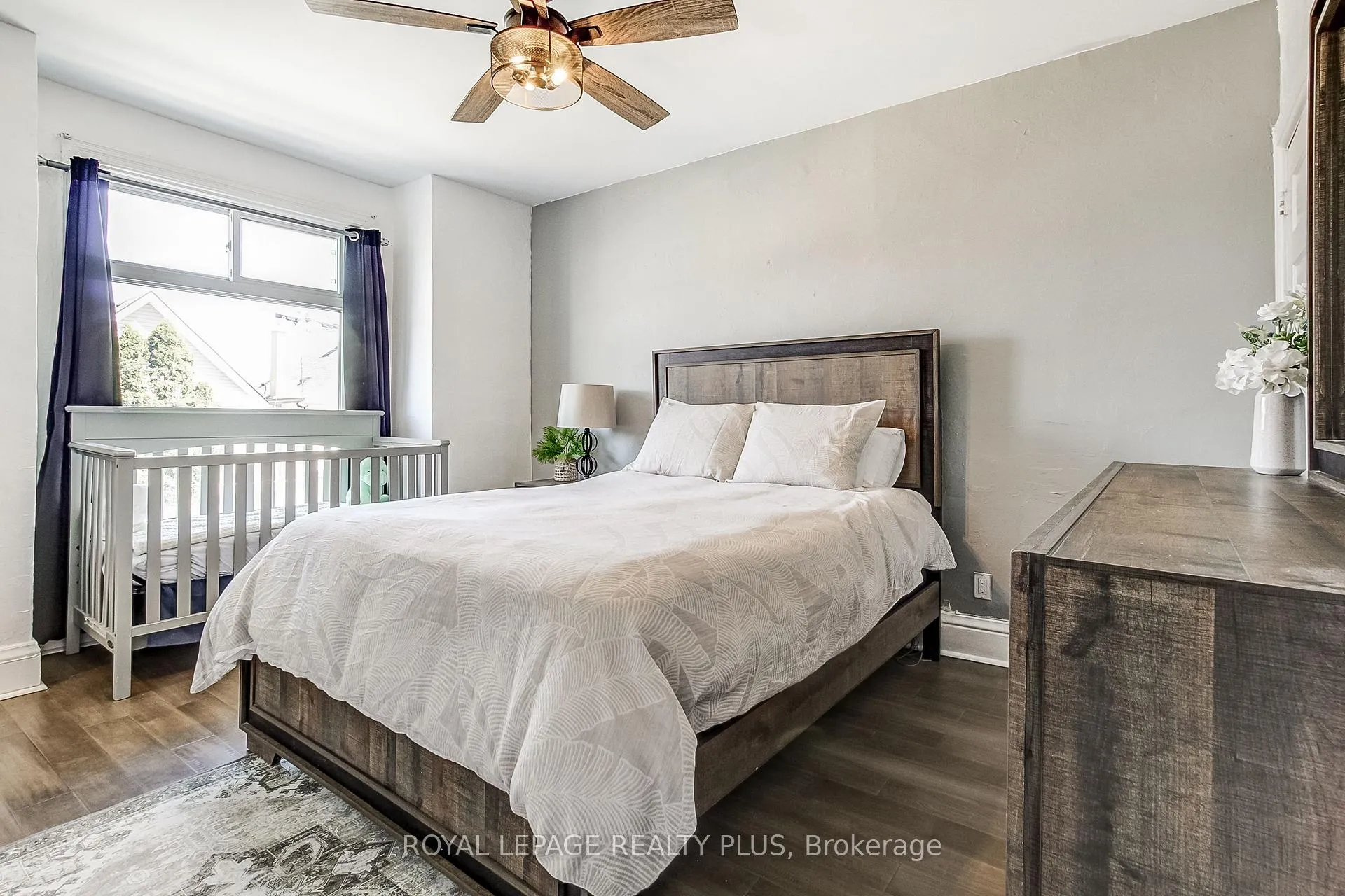Photo 17 of 38 Rosemont Avenue, Hamilton, Stipley — HOMEH