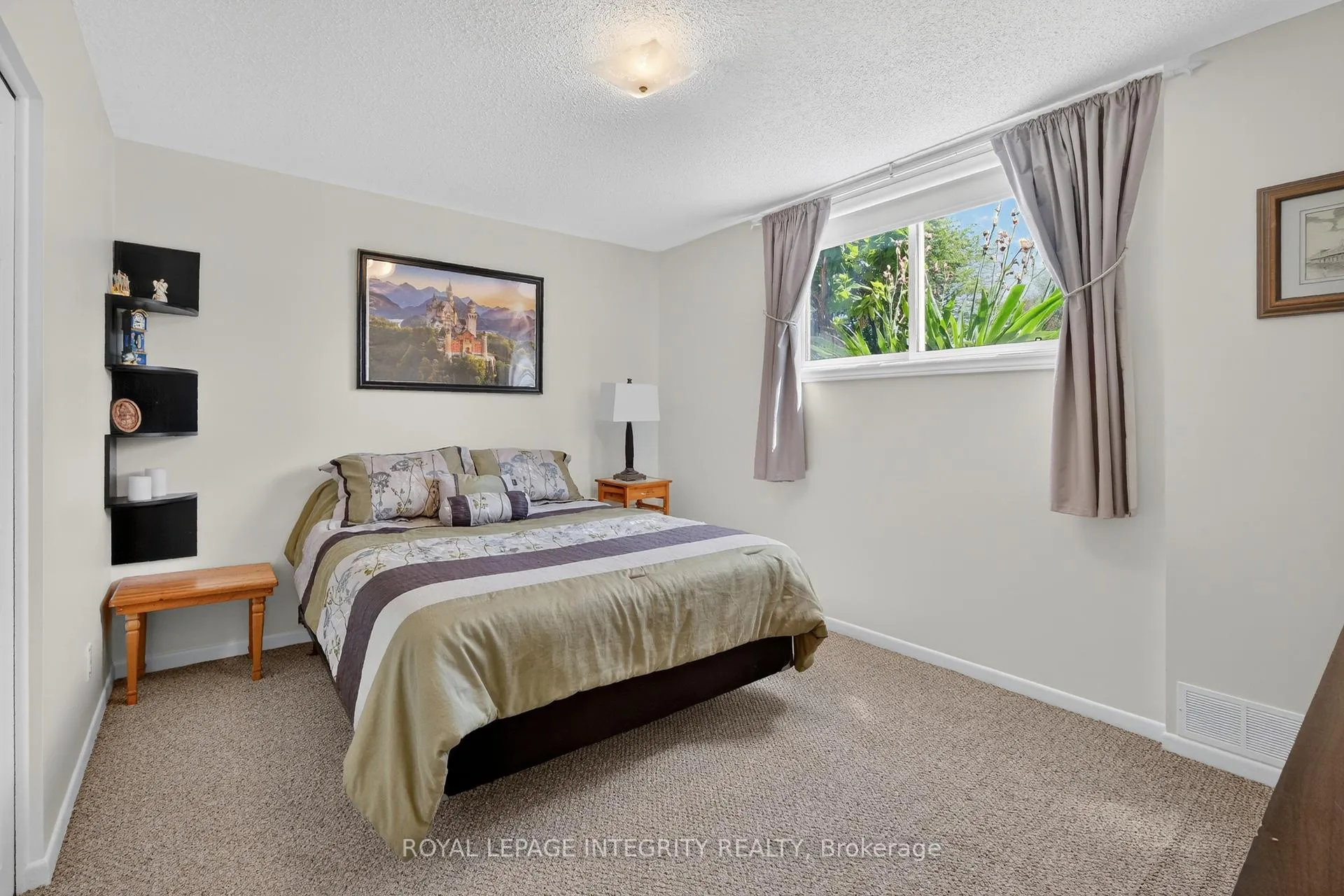 Photo 27 of 850 Balsam Drive, Ottawa, Chatelaine Village — HOMEH