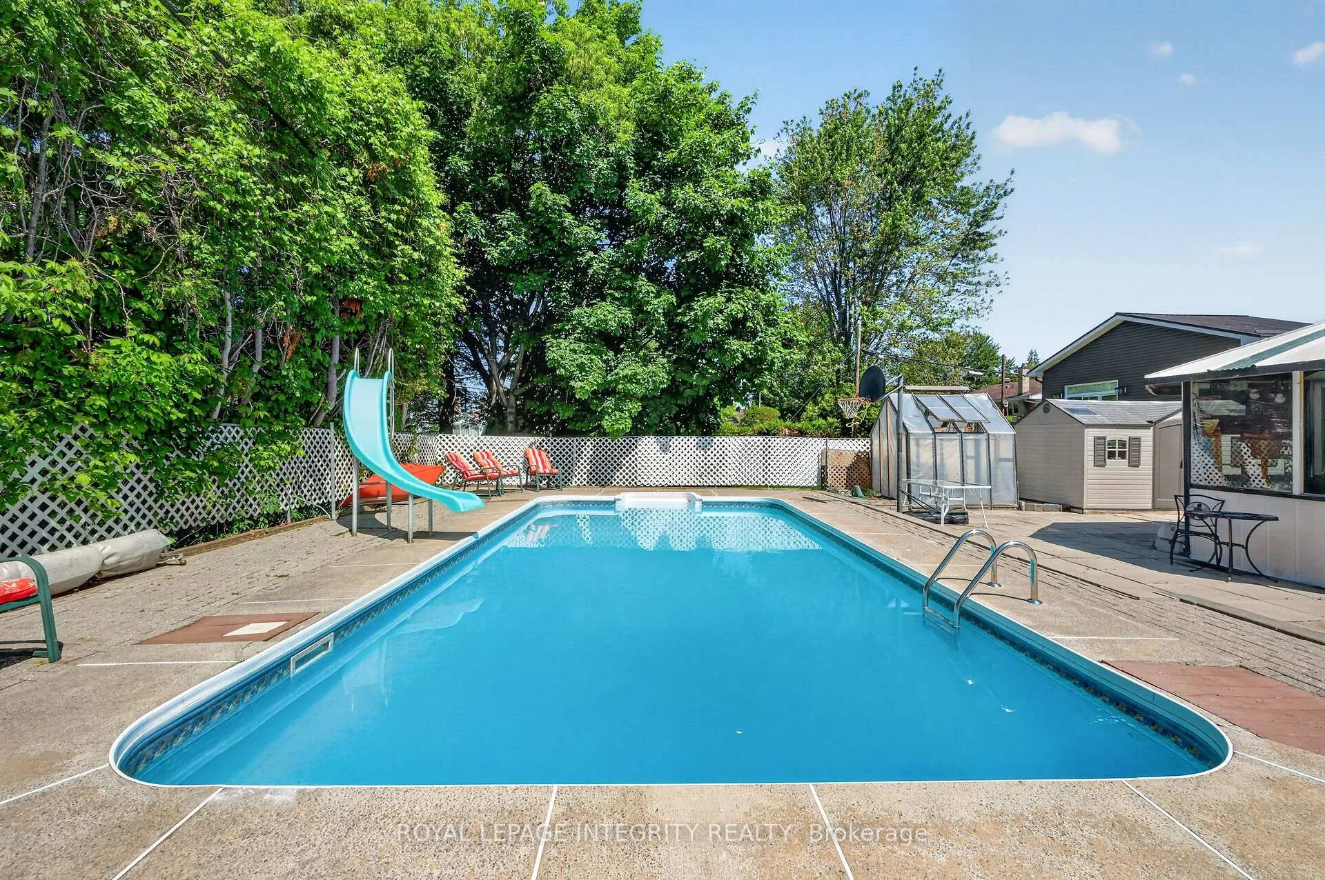 Photo 34 of 850 Balsam Drive, Ottawa, Chatelaine Village — HOMEH