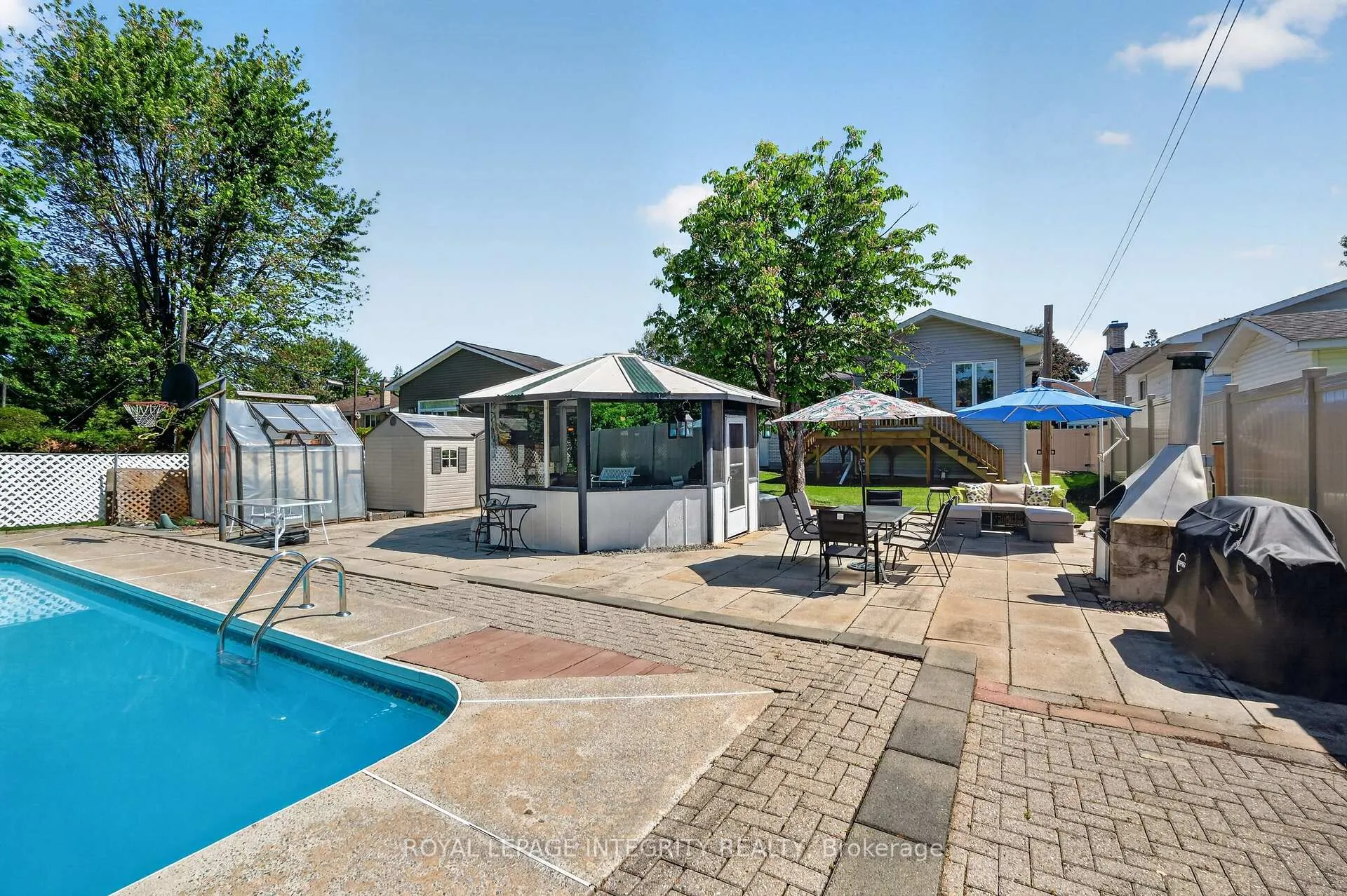 Photo 37 of 850 Balsam Drive, Ottawa, Chatelaine Village — HOMEH