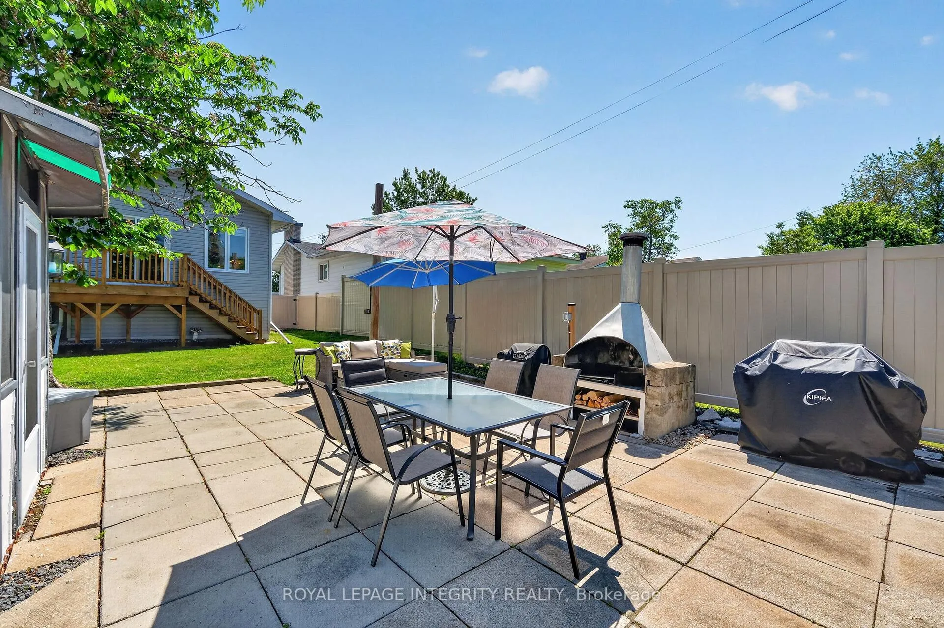 Photo 39 of 850 Balsam Drive, Ottawa, Chatelaine Village — HOMEH
