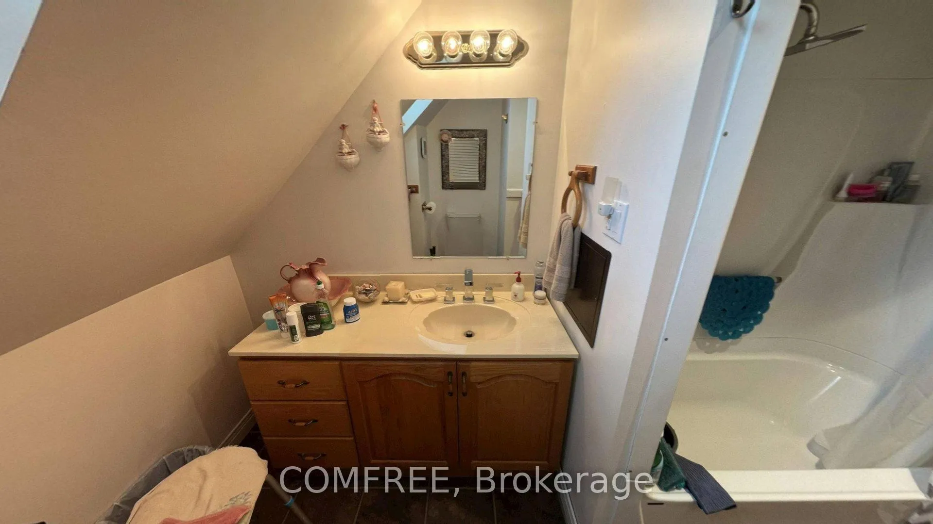 Photo 13 of 199 Lower Crow Lane, Frontenac, Frontenac South — HOMEH