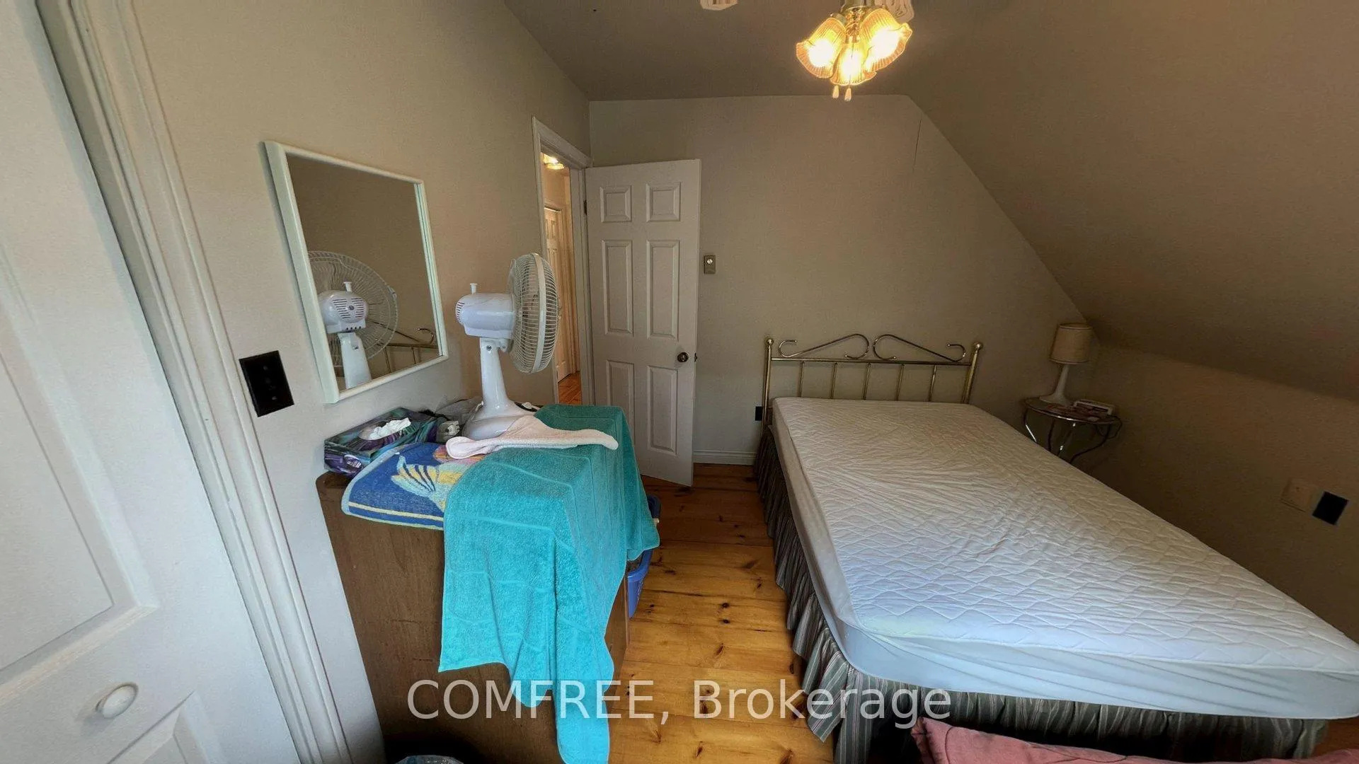 Photo 15 of 199 Lower Crow Lane, Frontenac, Frontenac South — HOMEH