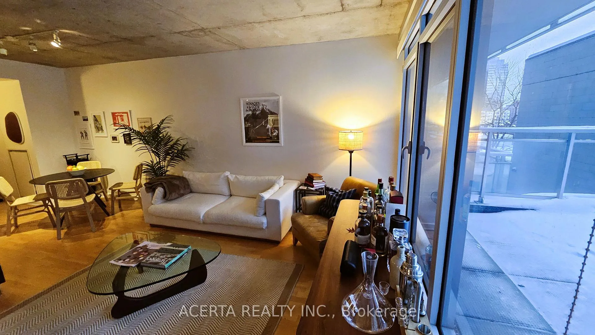 Photo 11 of Unit 702, 324 Laurier Avenue W, Ottawa, Ottawa Centre — HOMEH