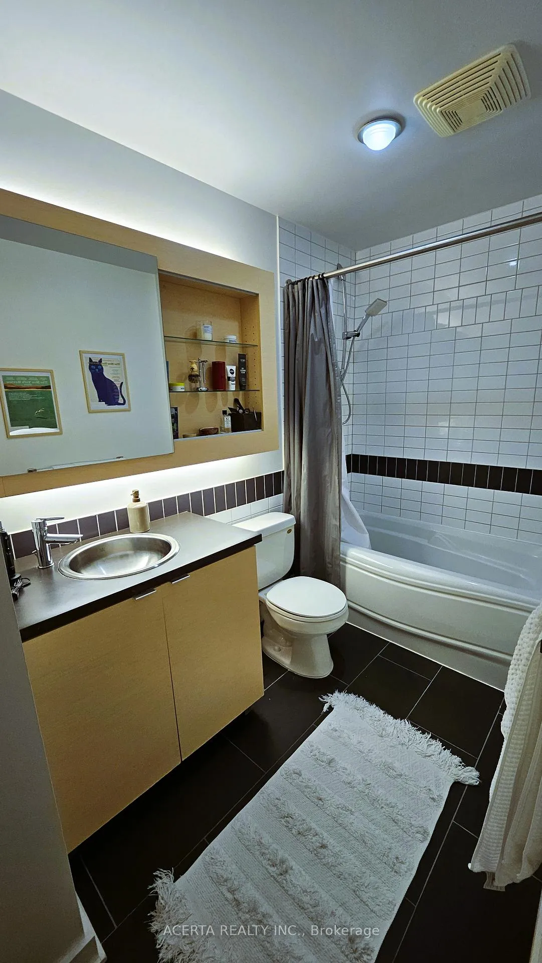 Photo 19 of Unit 702, 324 Laurier Avenue W, Ottawa, Ottawa Centre — HOMEH