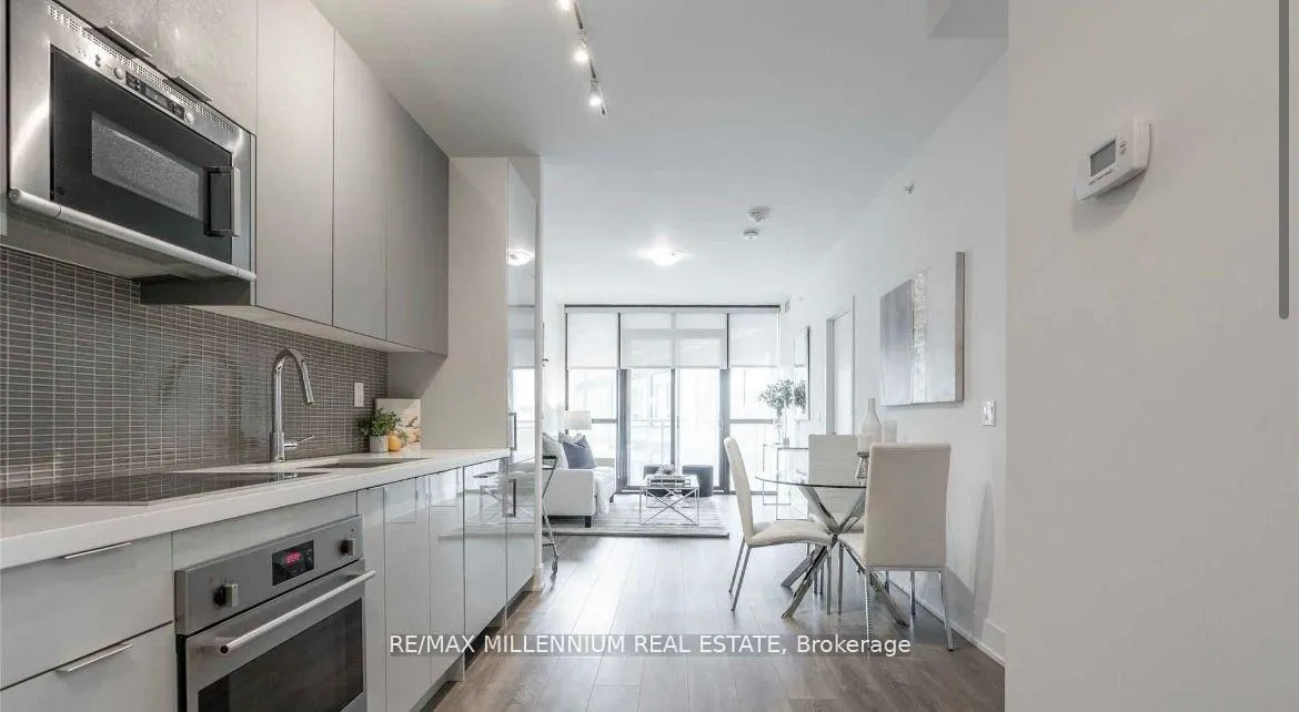 Photo 5 of Unit 406, 2908 Highway 7 Road, Vaughan, Concord — HOMEH
