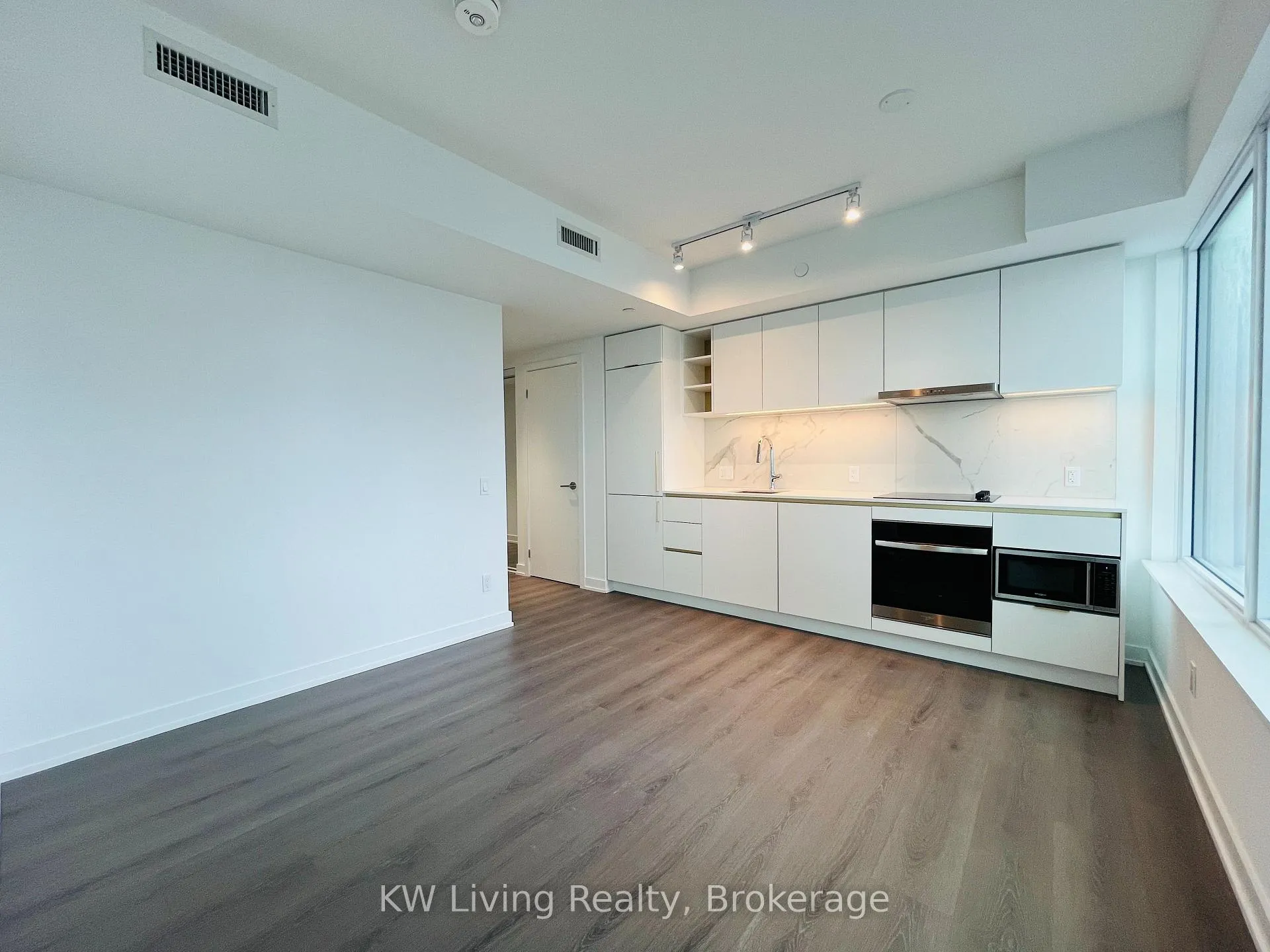 Photo 4 of Unit 4912, 8 Wellesley Street, Toronto, Bay Street Corridor — HOMEH
