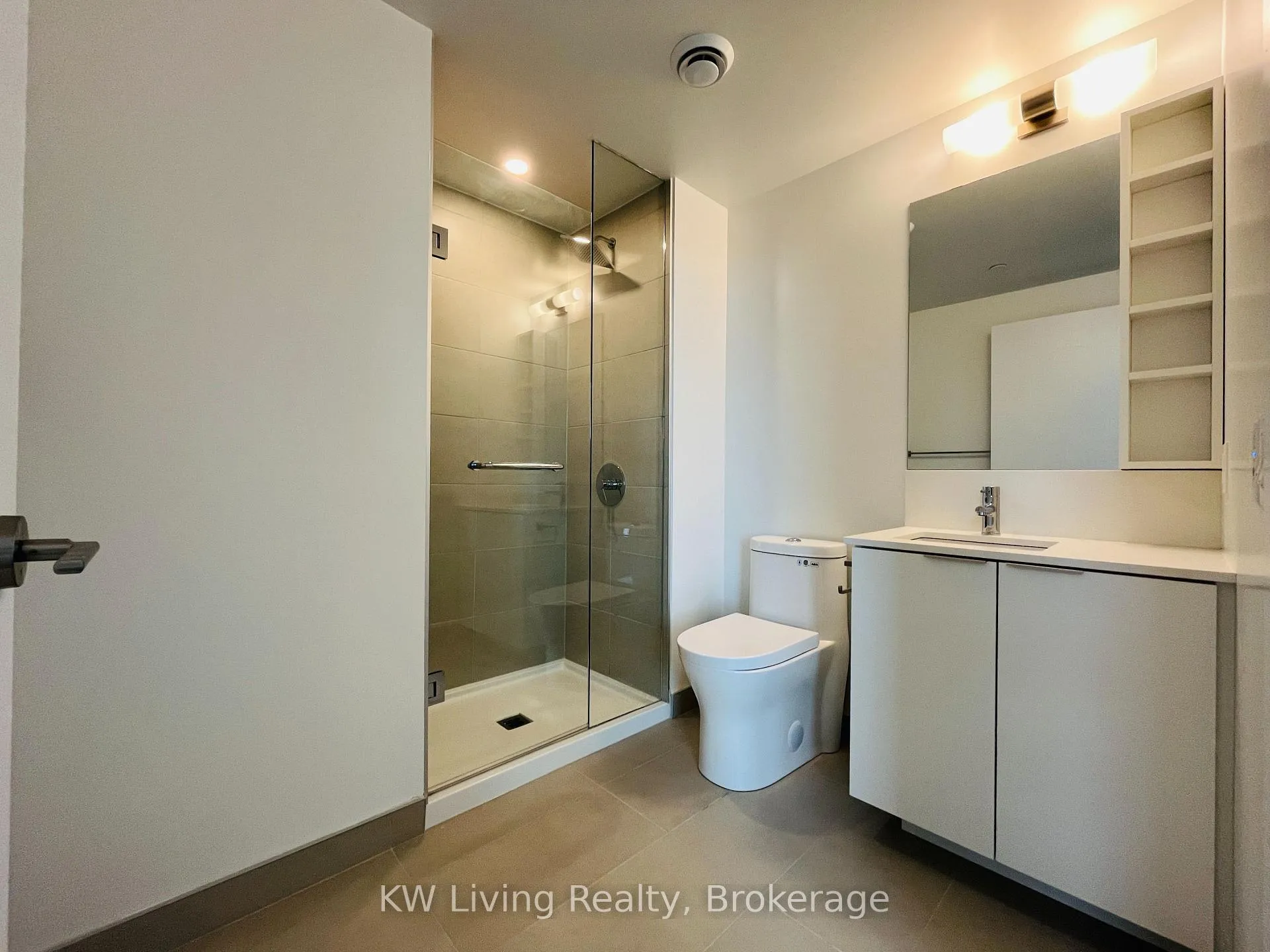 Photo 6 of Unit 4912, 8 Wellesley Street, Toronto, Bay Street Corridor — HOMEH