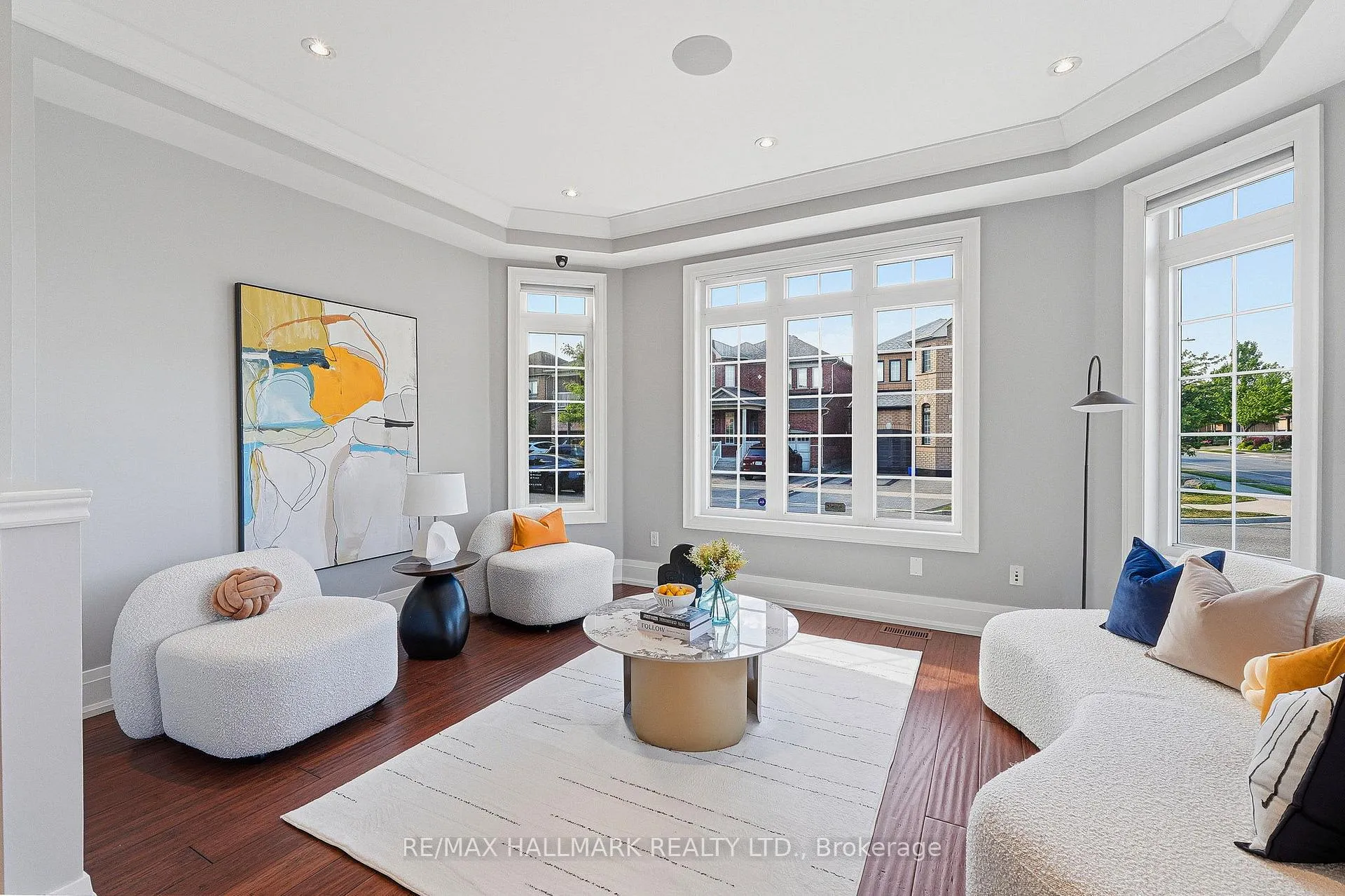 Photo 9 of 151 Saint Damian Avenue, Vaughan, Vellore Village — HOMEH