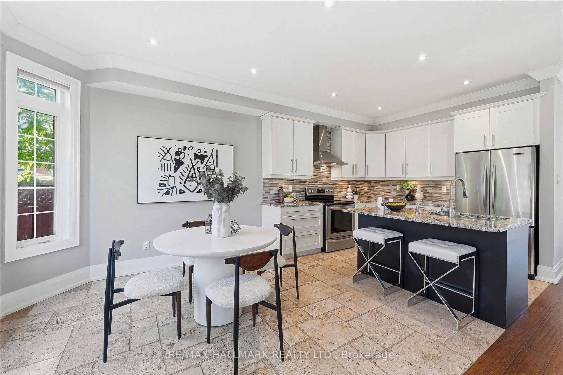 Photo 18 of 151 Saint Damian Avenue, Vaughan, Vellore Village — HOMEH