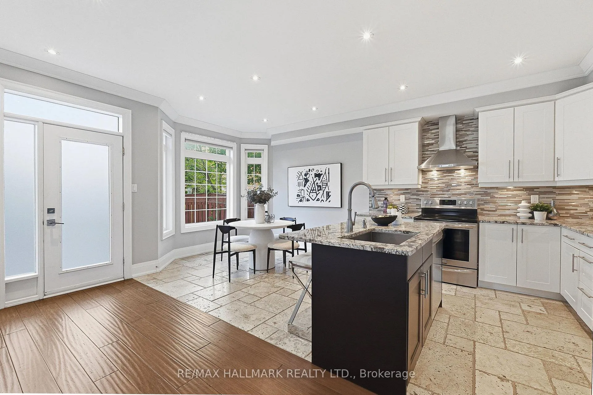 Photo 22 of 151 Saint Damian Avenue, Vaughan, Vellore Village — HOMEH