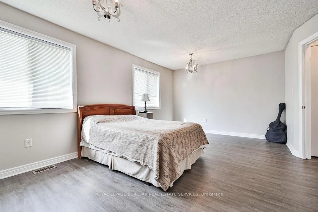 Photo 19 of Unit 20, 4045 Upper Middle Road, Burlington, Rose — HOMEH