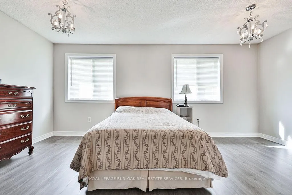 Photo 20 of Unit 20, 4045 Upper Middle Road, Burlington, Rose — HOMEH
