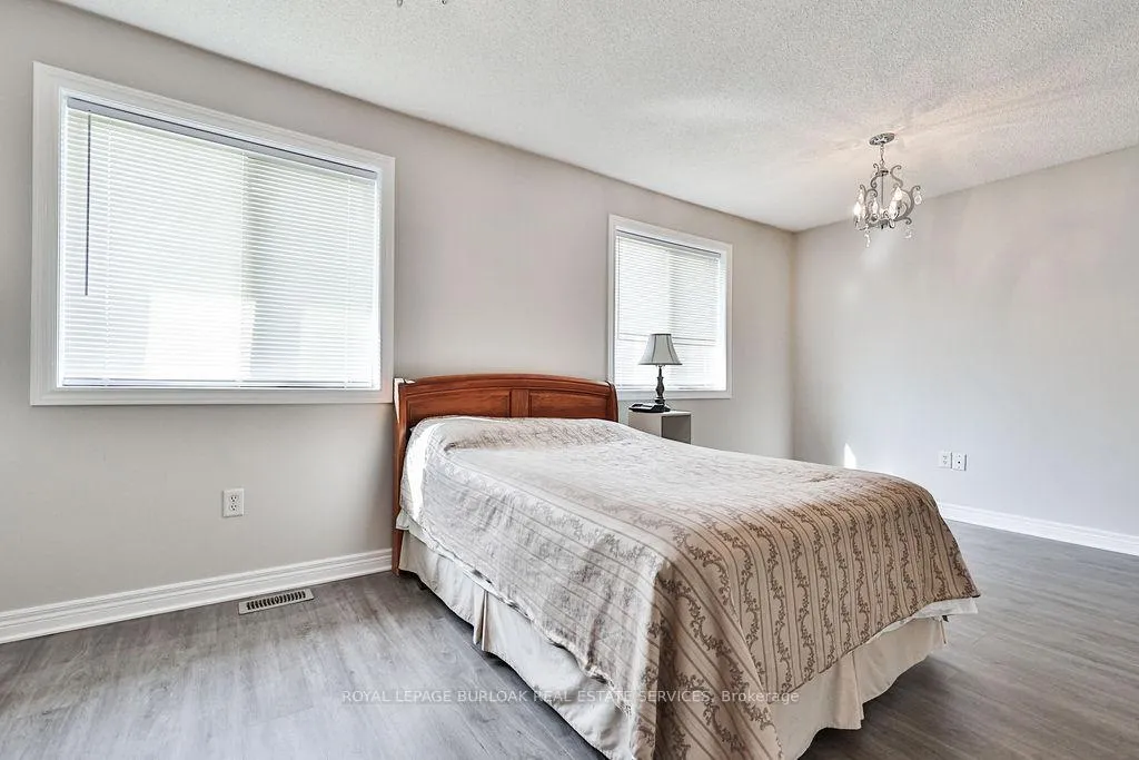 Photo 21 of Unit 20, 4045 Upper Middle Road, Burlington, Rose — HOMEH